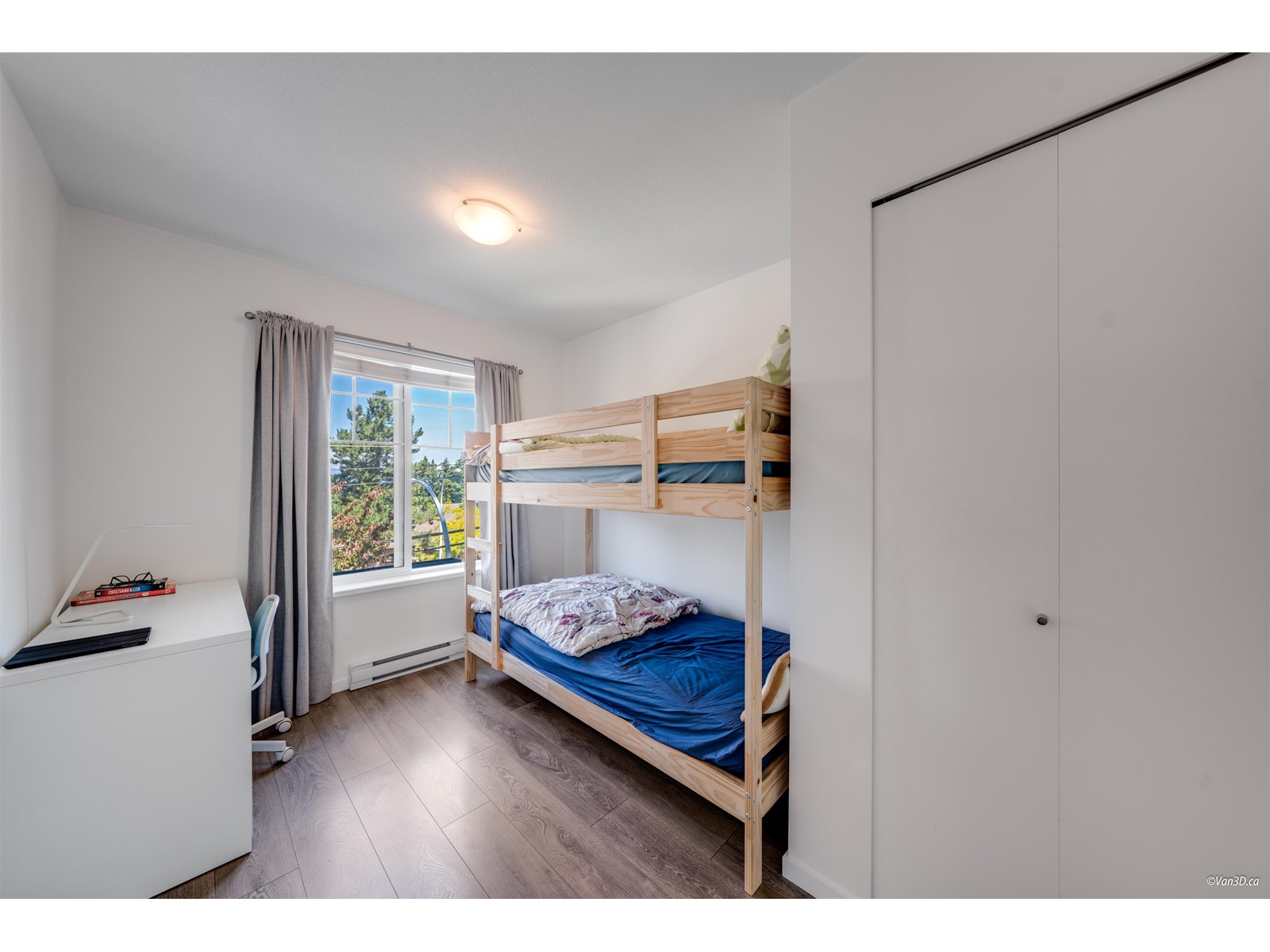 Photo 21 of 20 15128 24 Avenue, Surrey BC