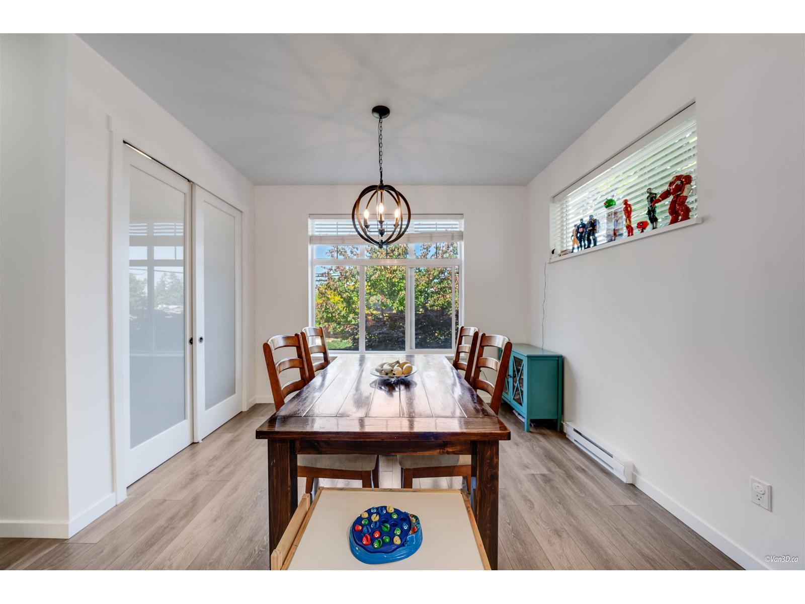 Photo 12 of 20 15128 24 Avenue, Surrey BC