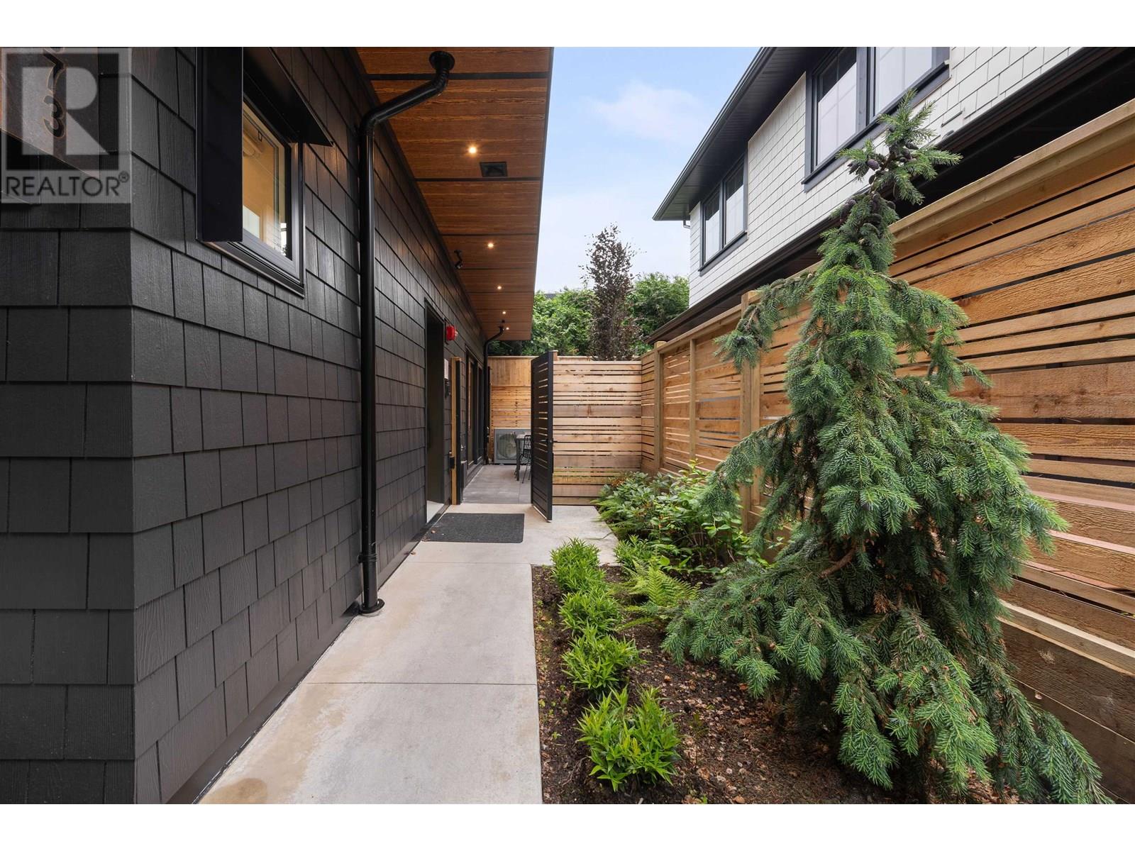 Photo 15 of 5 371 E 33rd Avenue, Vancouver BC