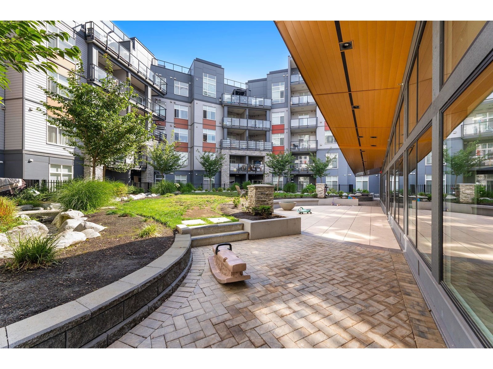 Photo 20 of 418 11077 Ravine Road, Surrey BC