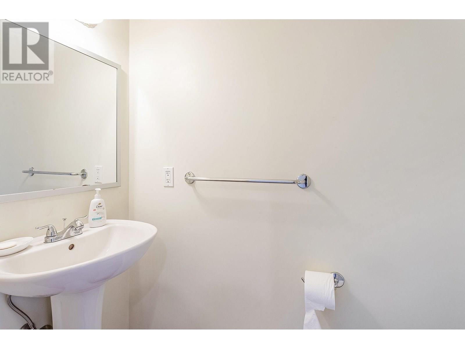 Photo 8 of 7 6811 Livingstone Place, Richmond BC