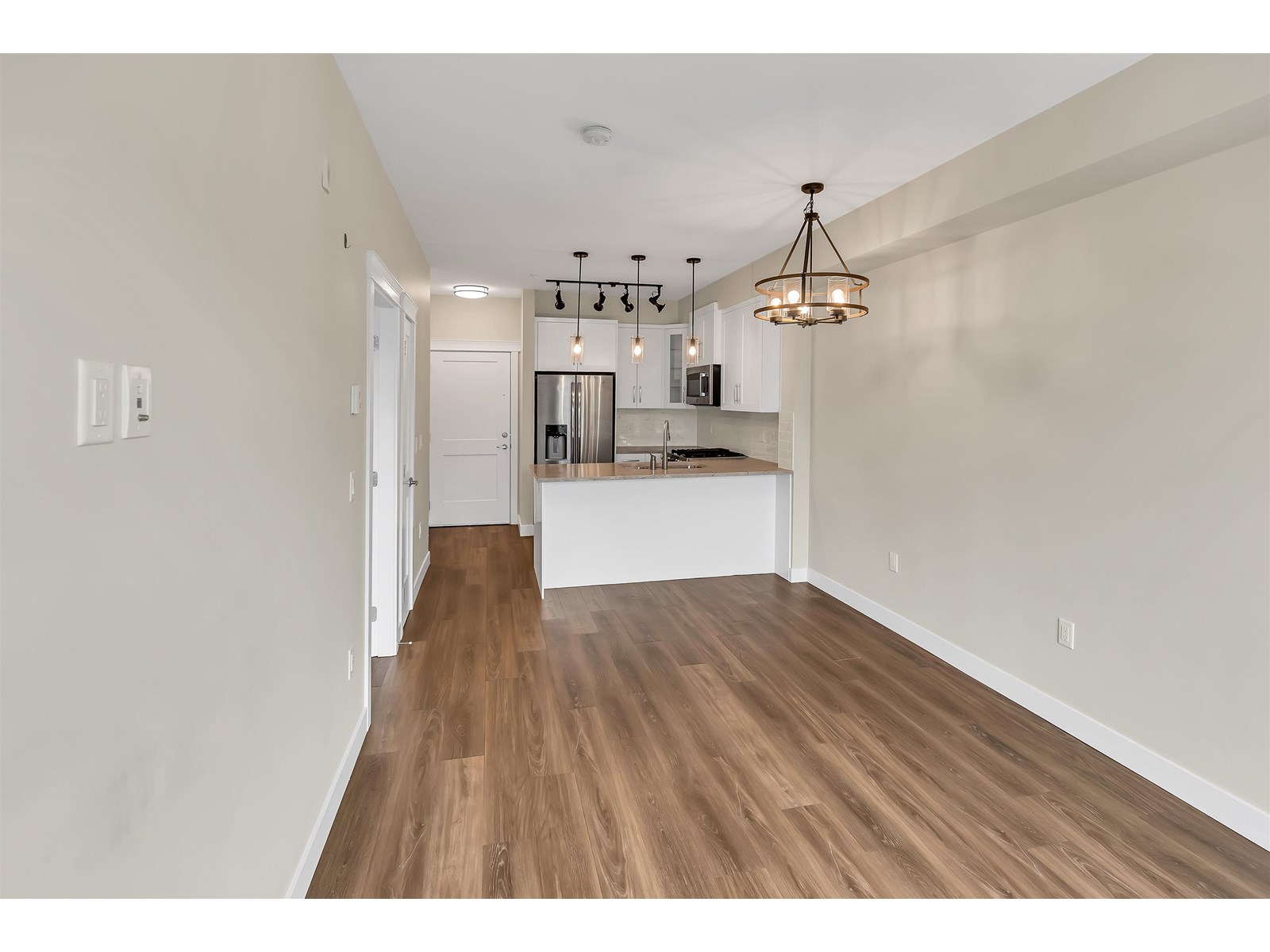 Photo 5 of 418 11077 Ravine Road, Surrey BC