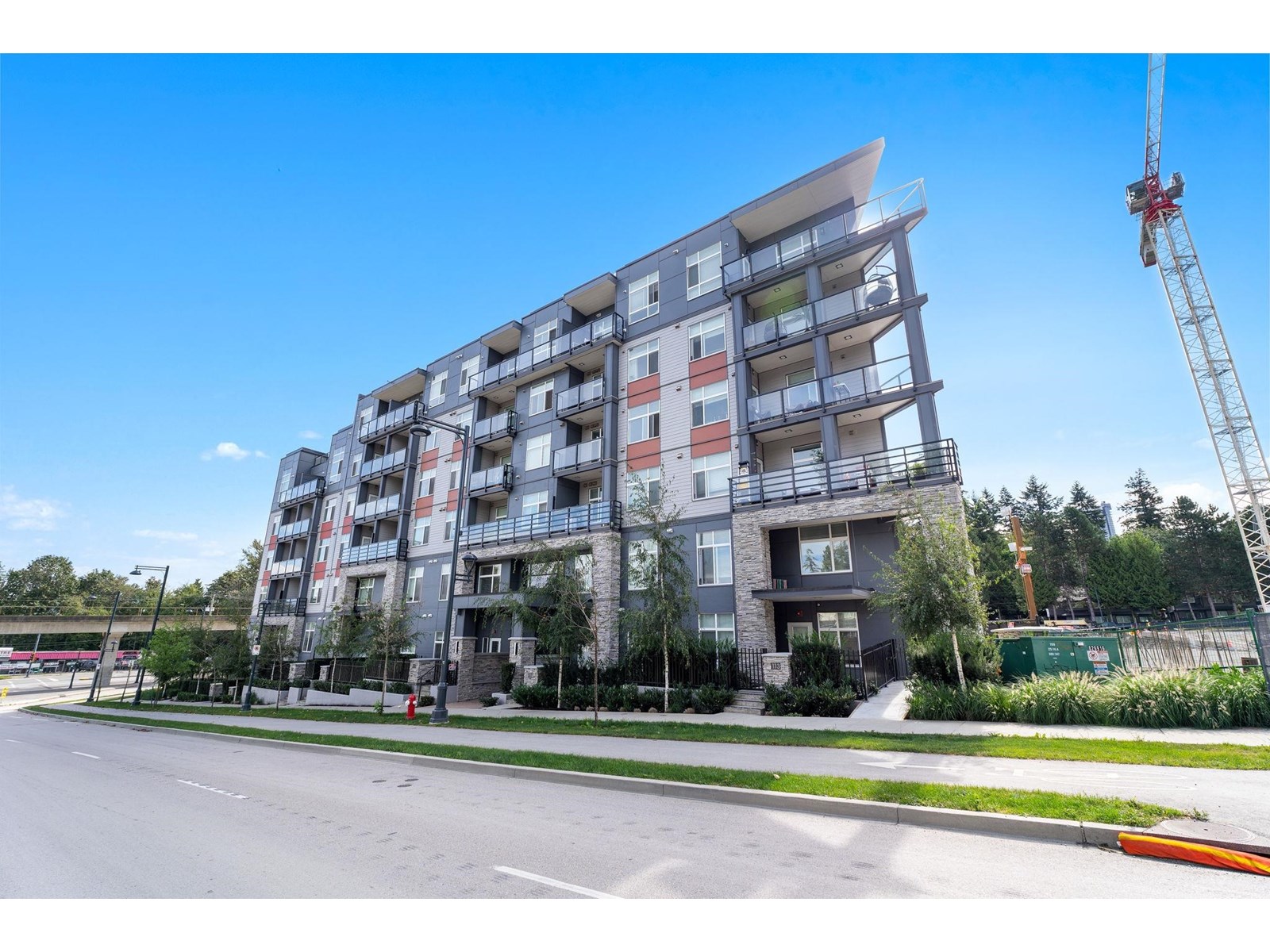 Photo 3 of 418 11077 Ravine Road, Surrey BC