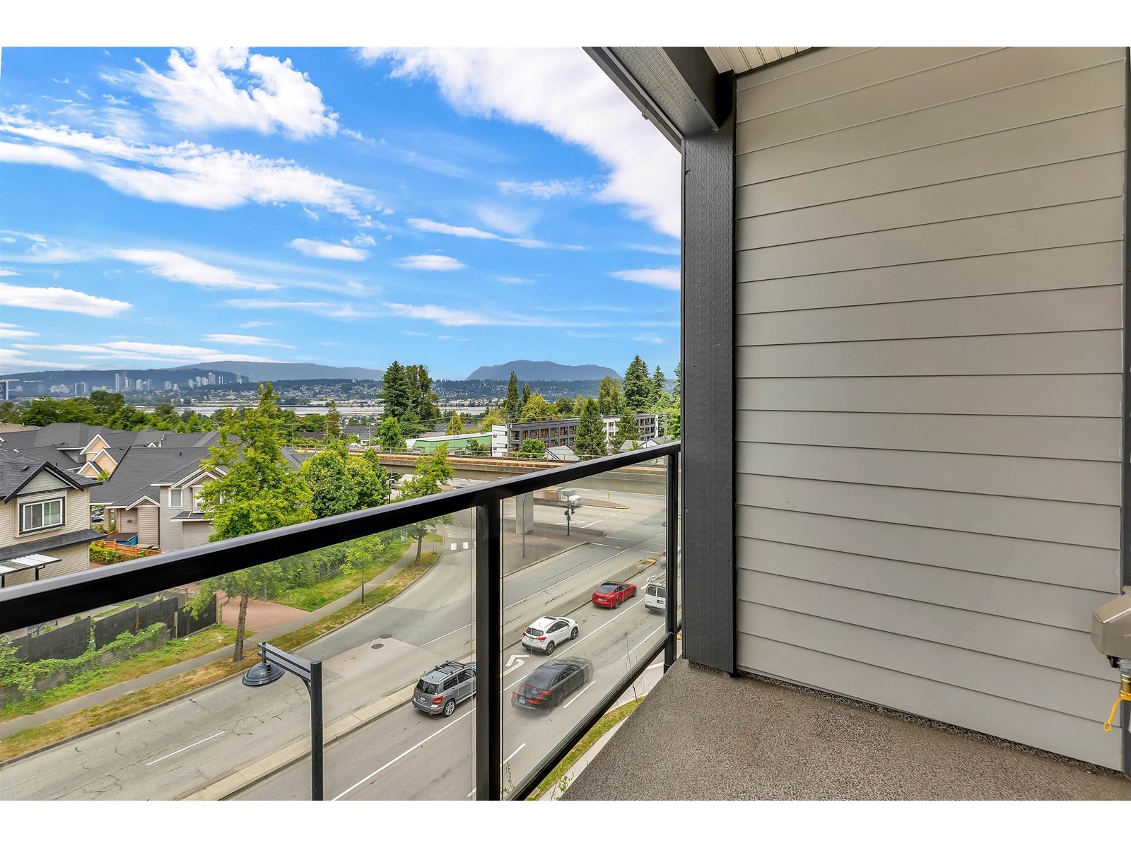 Photo 18 of 418 11077 Ravine Road, Surrey BC