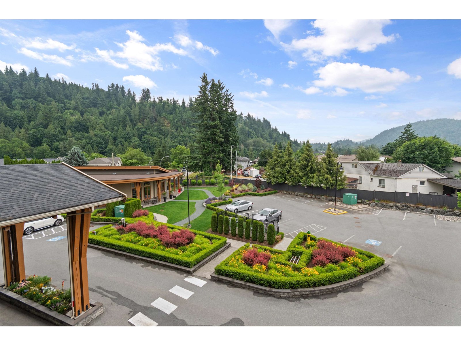 301 45750 KEITH WILSON ROAD, Vedder Crossing, Chilliwack