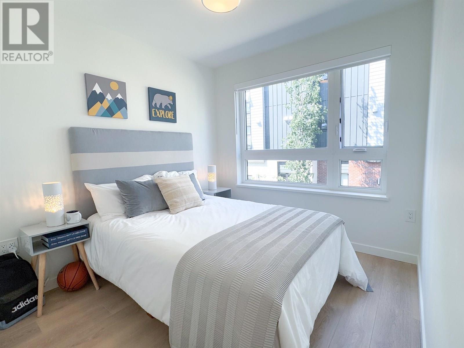 Photo 8 of 135 535 E 2nd Street, North Vancouver BC