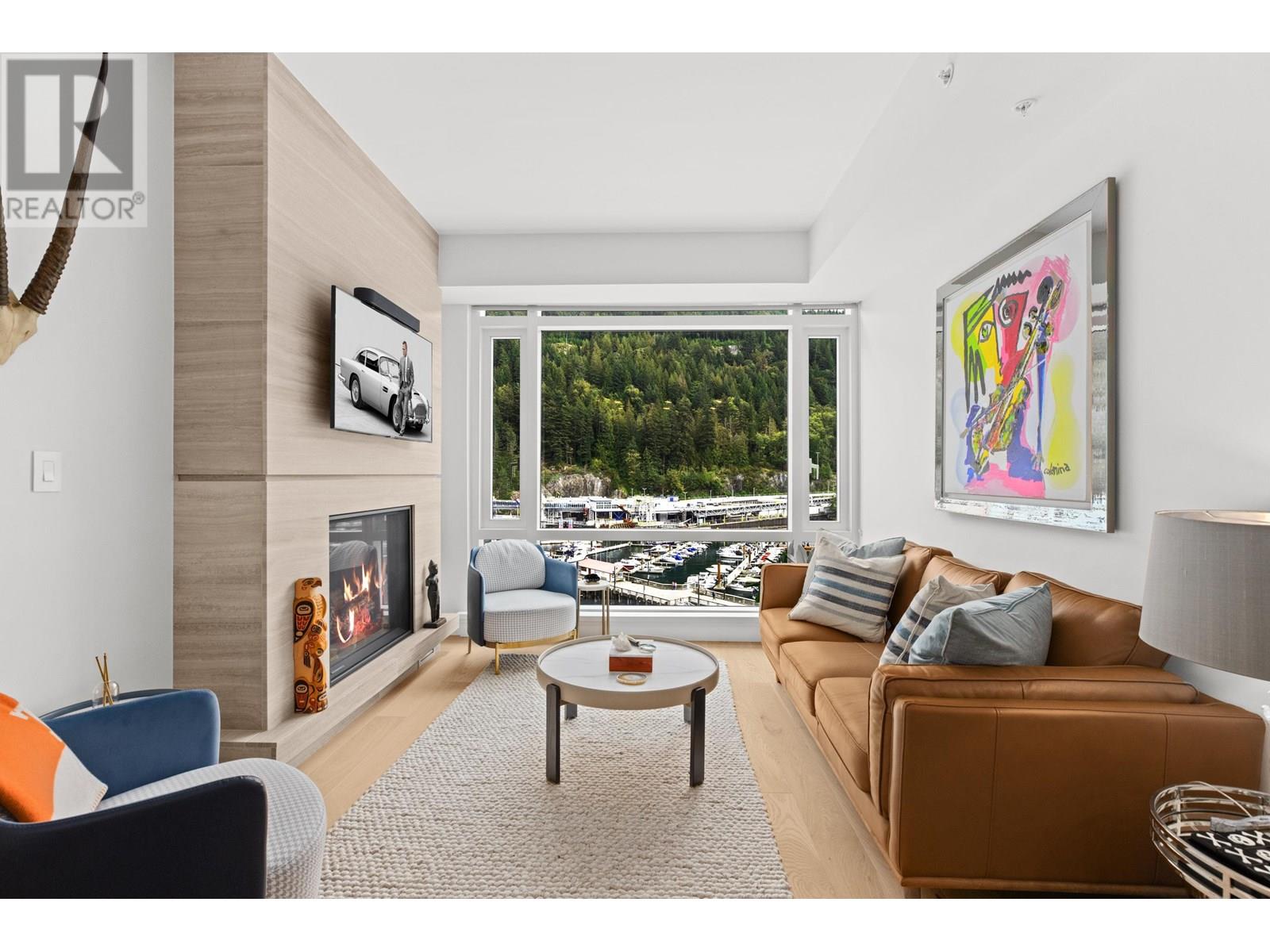 Photo 4 of 706 6707 Nelson Avenue, West Vancouver BC