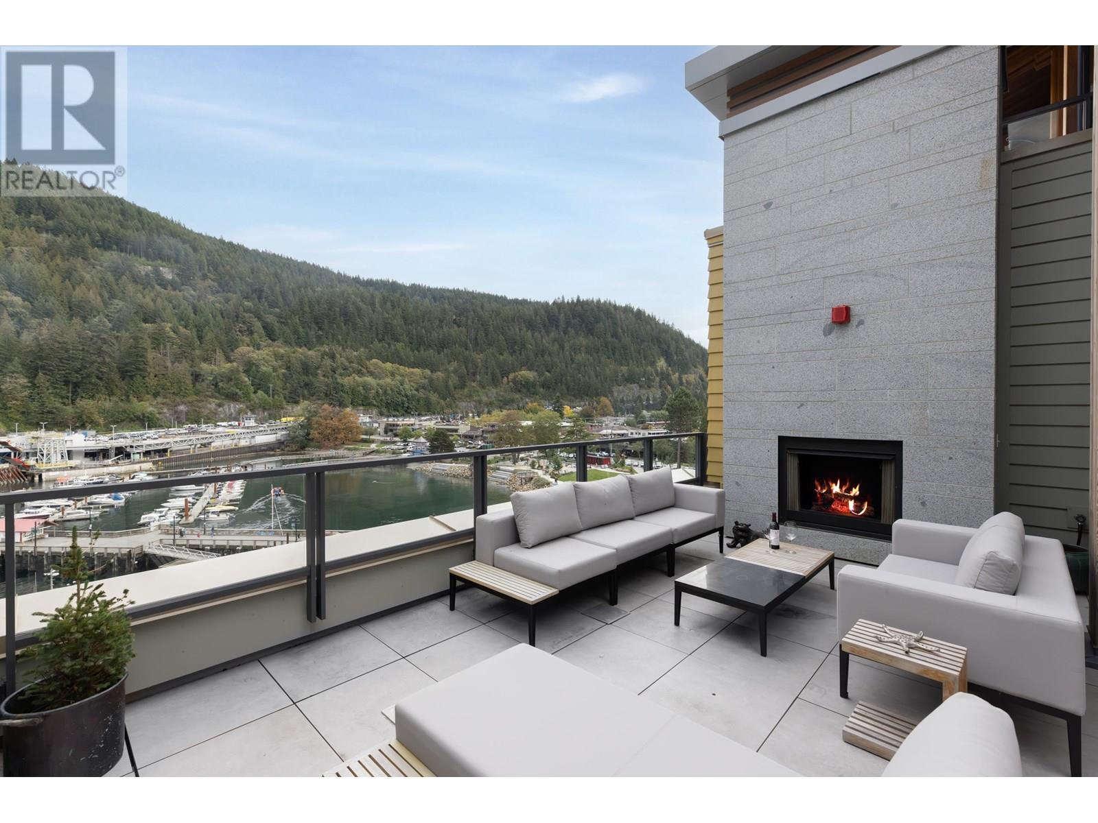 Photo 30 of 706 6707 Nelson Avenue, West Vancouver BC