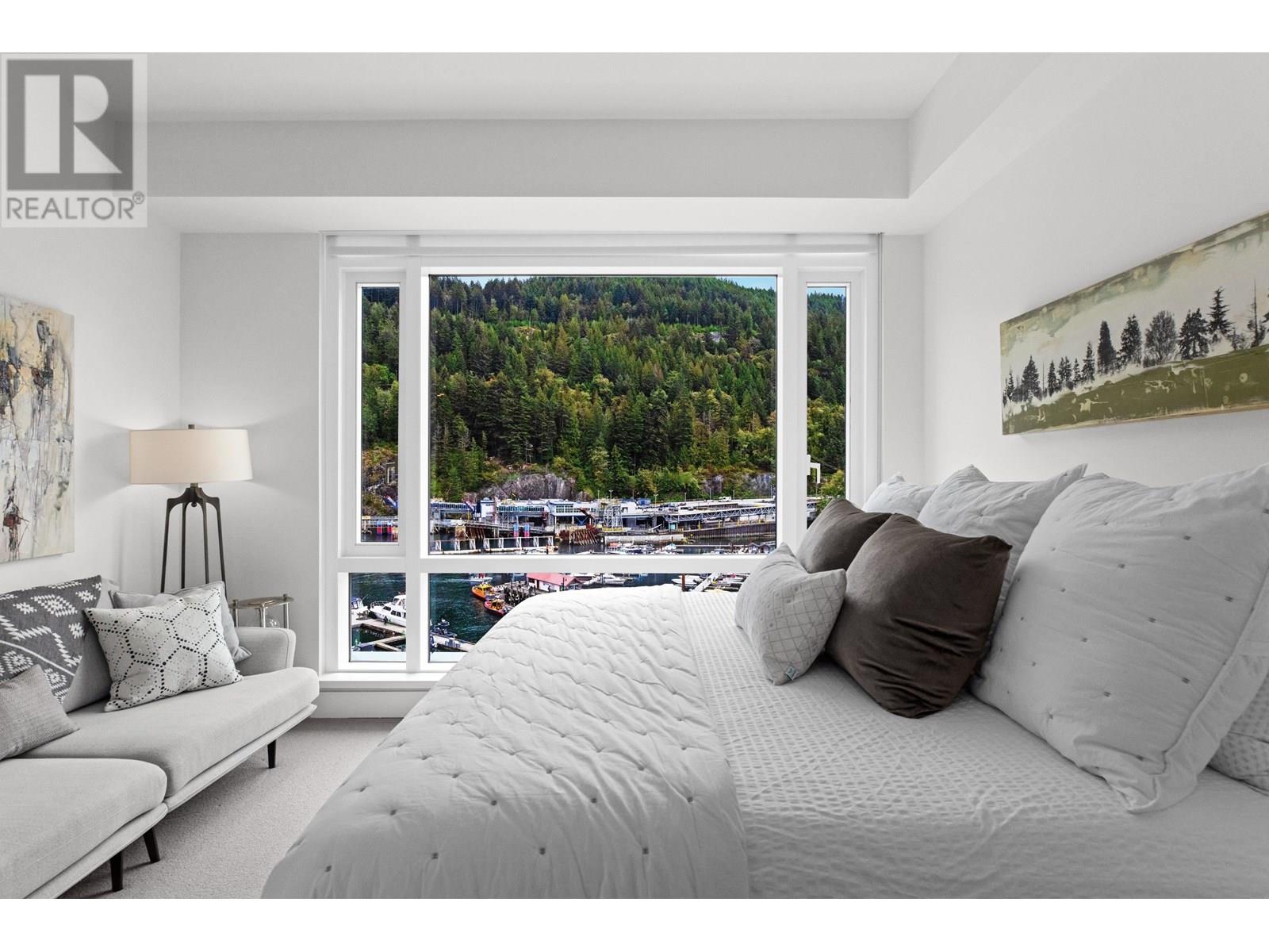 Photo 17 of 706 6707 Nelson Avenue, West Vancouver BC