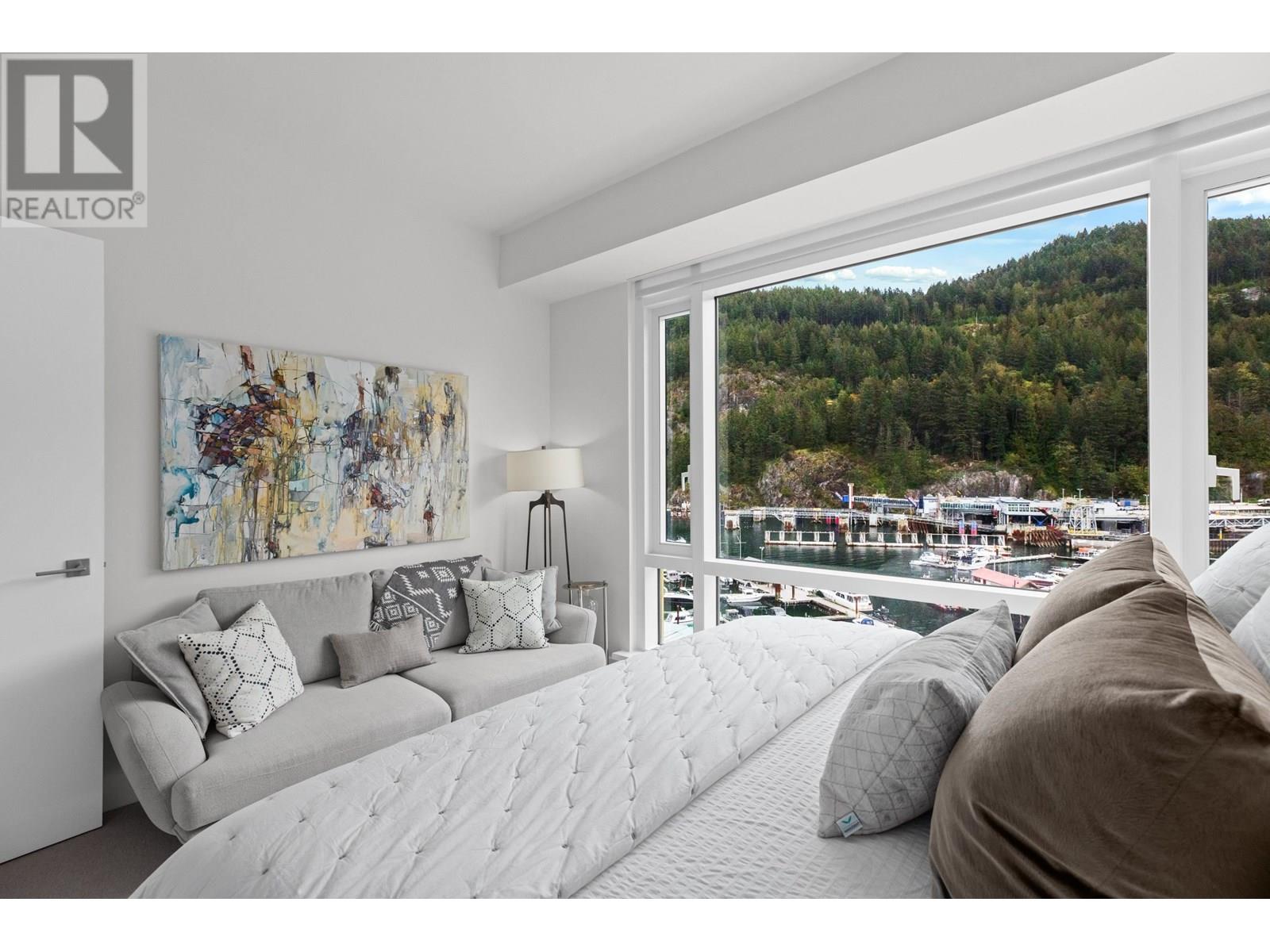 Photo 18 of 706 6707 Nelson Avenue, West Vancouver BC