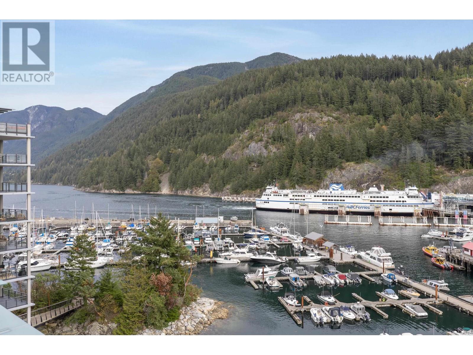 Photo 37 of 706 6707 Nelson Avenue, West Vancouver BC