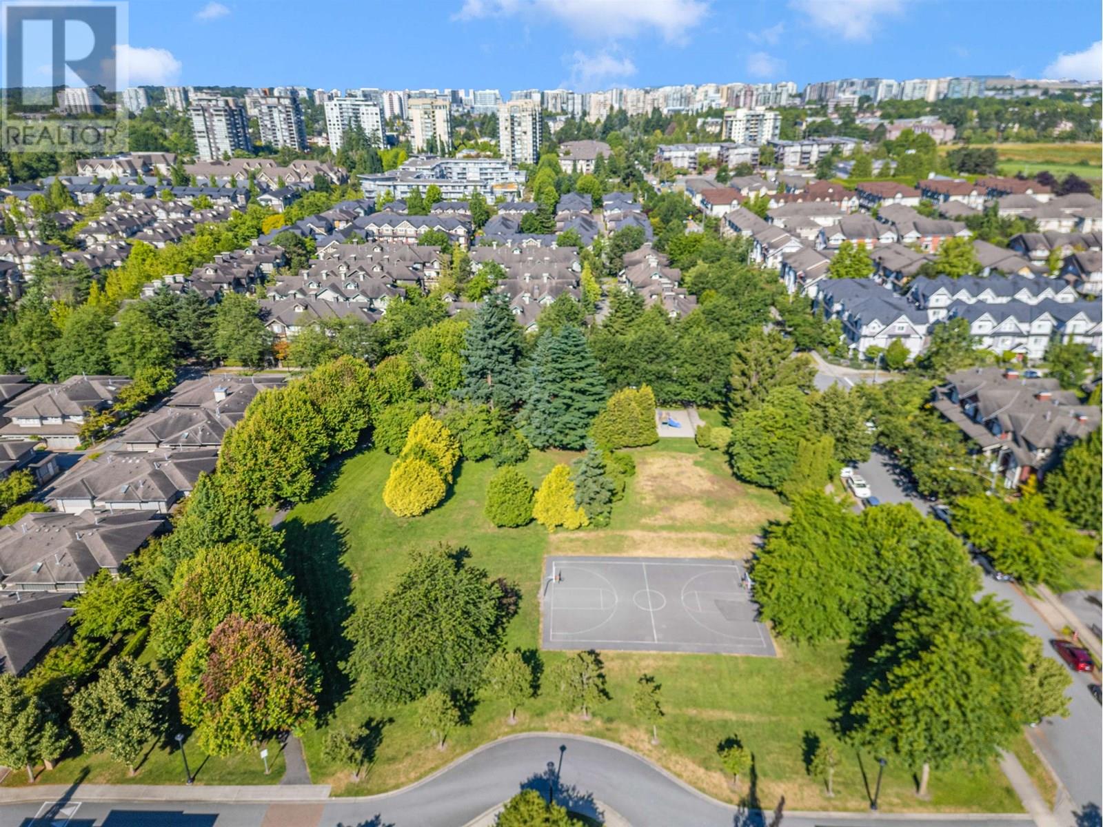 Photo 8 of 71 6300 Birch Street, Richmond BC
