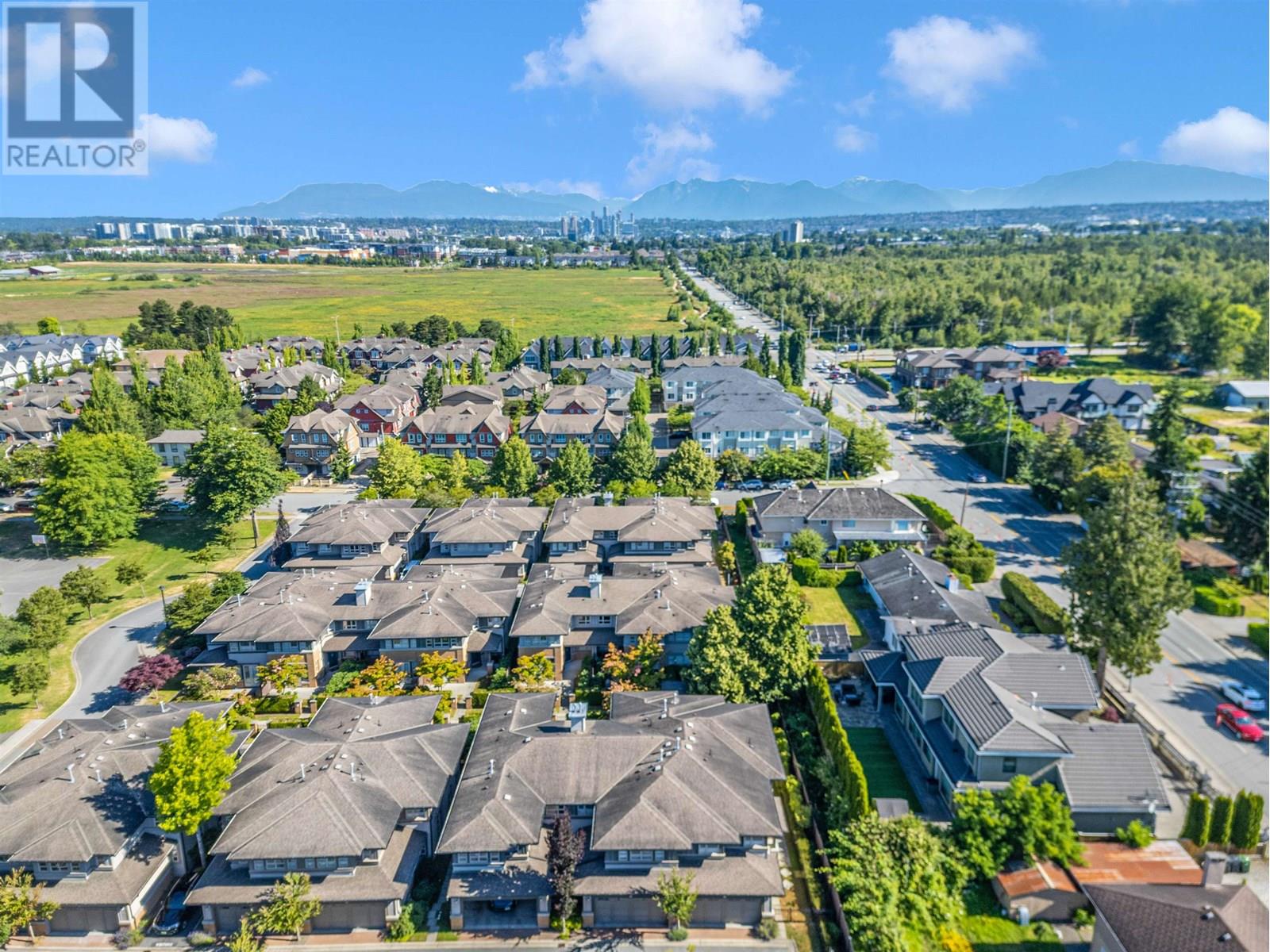 Photo 4 of 71 6300 Birch Street, Richmond BC