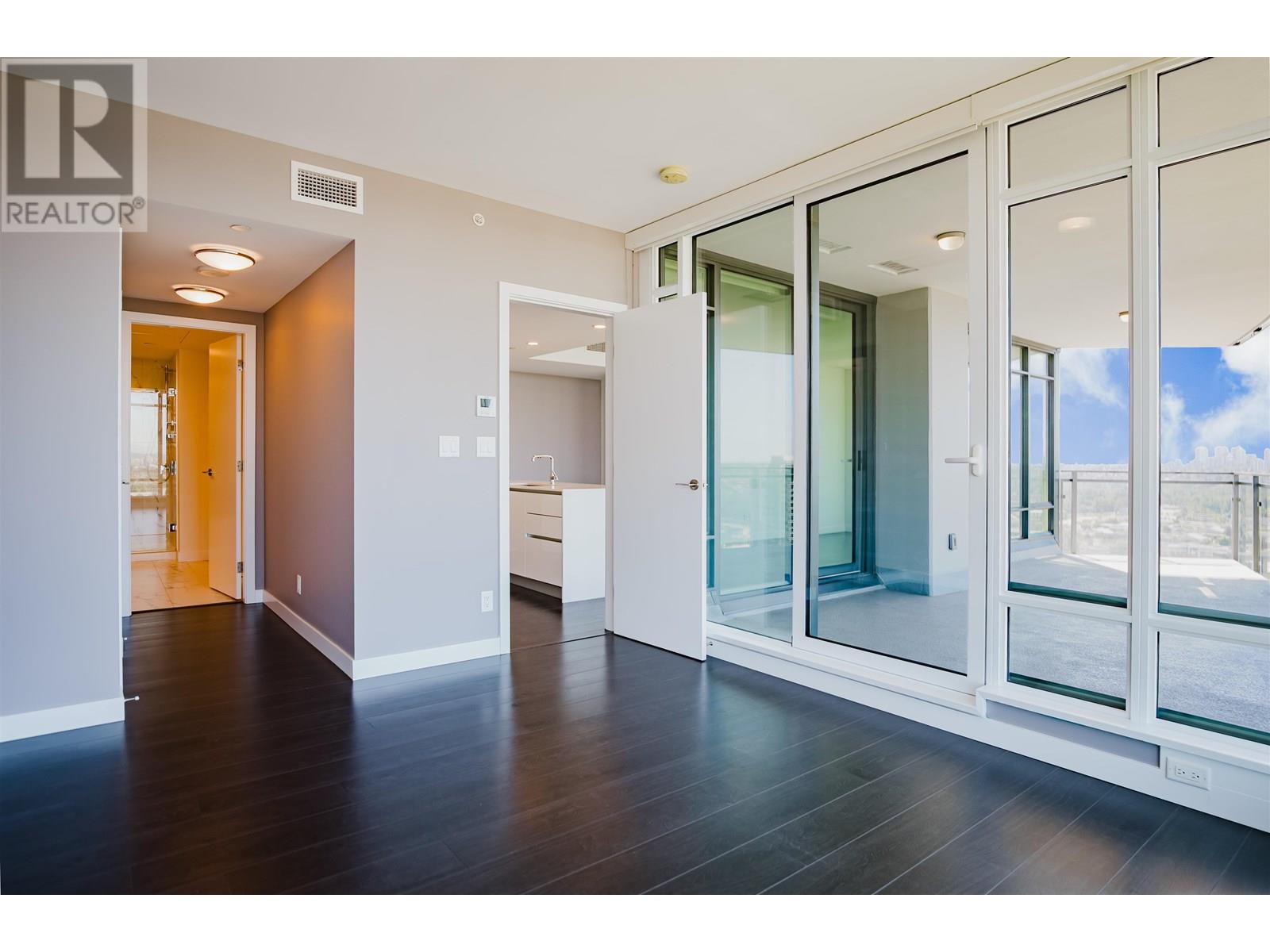 Photo 35 of 3507 2085 Skyline Court, Burnaby BC
