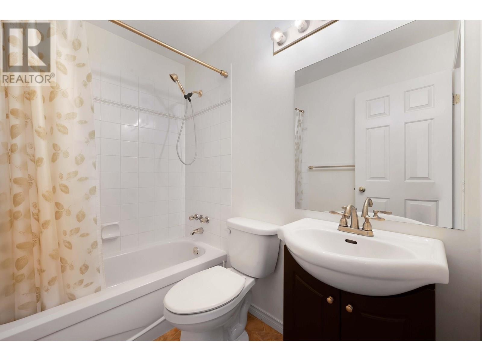 31 19034 MCMYN ROAD, Pitt Meadows