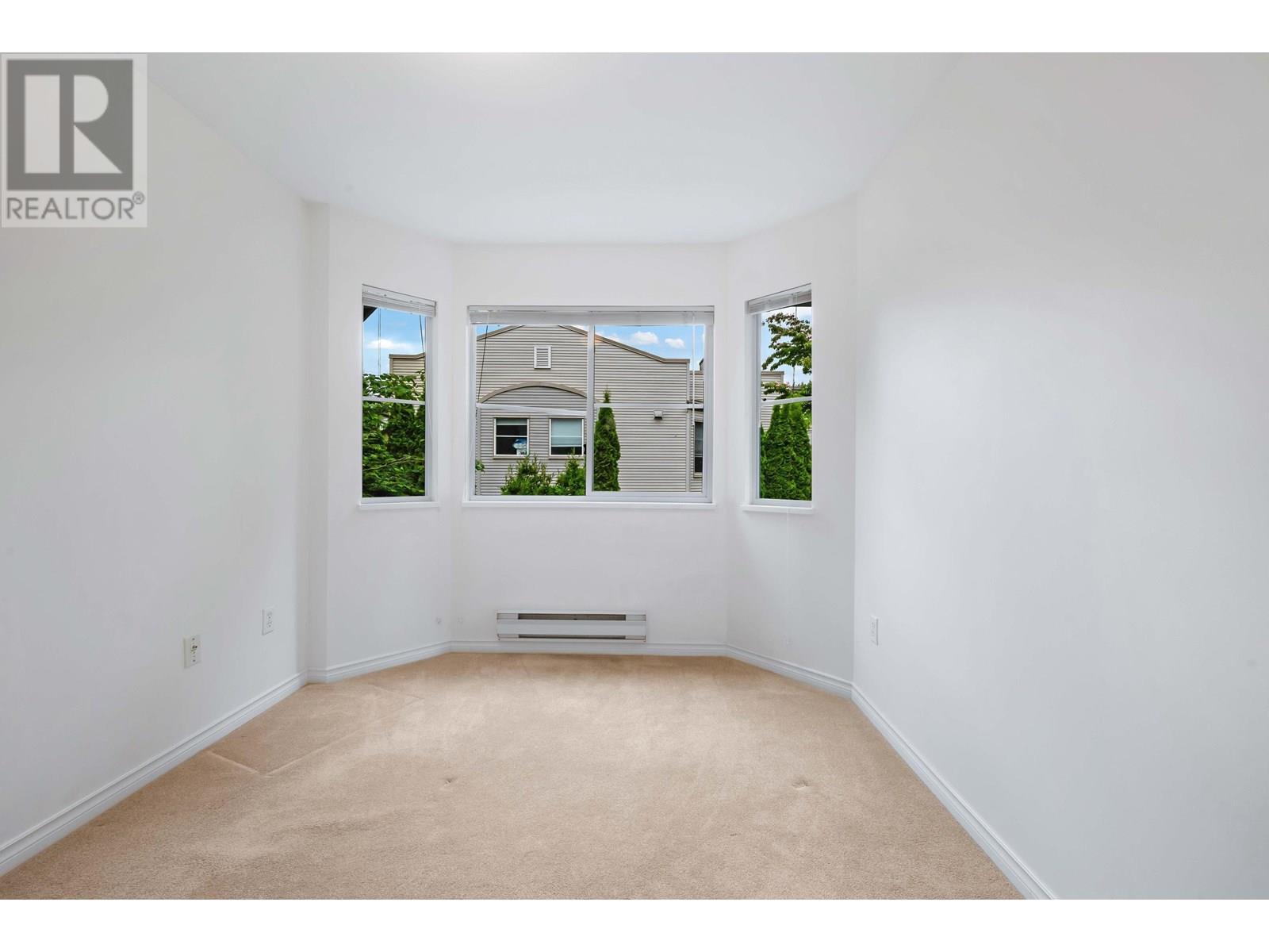 31 19034 MCMYN ROAD, Pitt Meadows