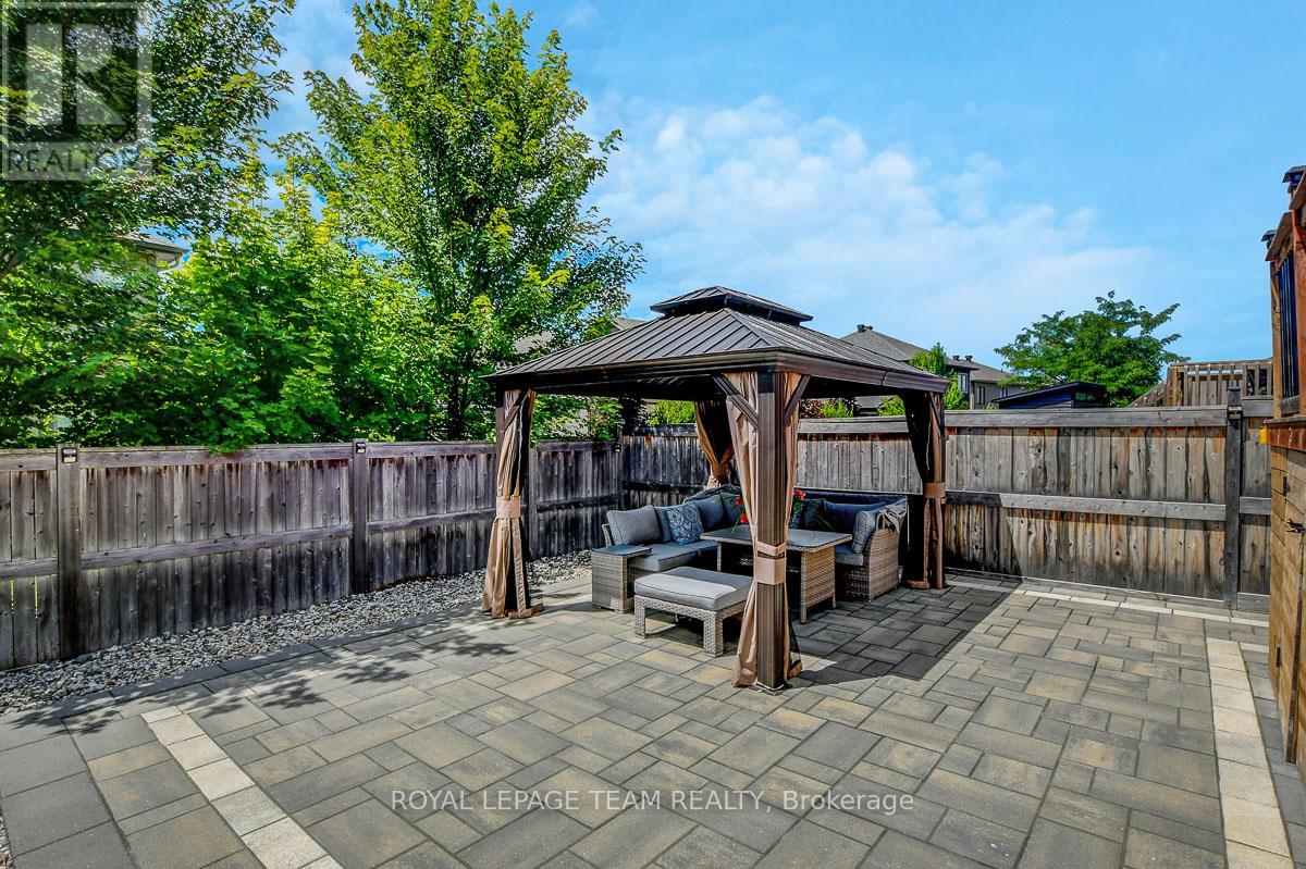 Photo 46 of 879 Percival Crescent, Ottawa ON