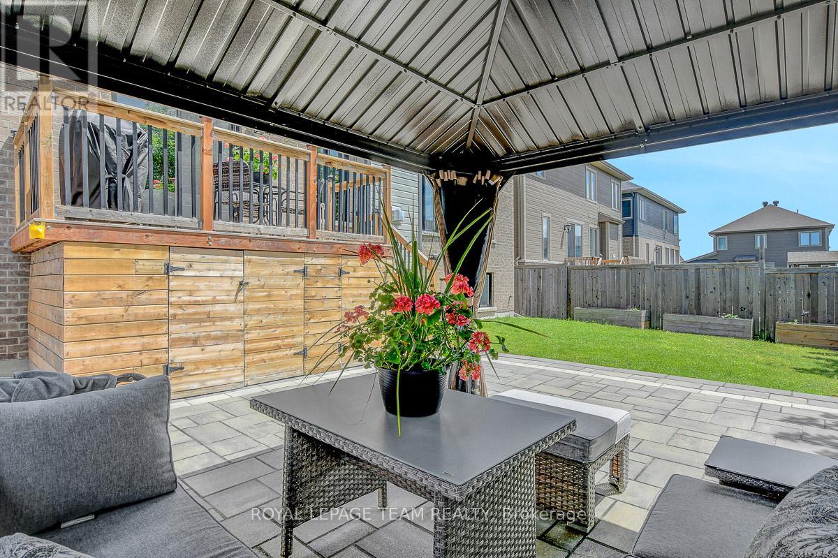 Photo 47 of 879 Percival Crescent, Ottawa ON