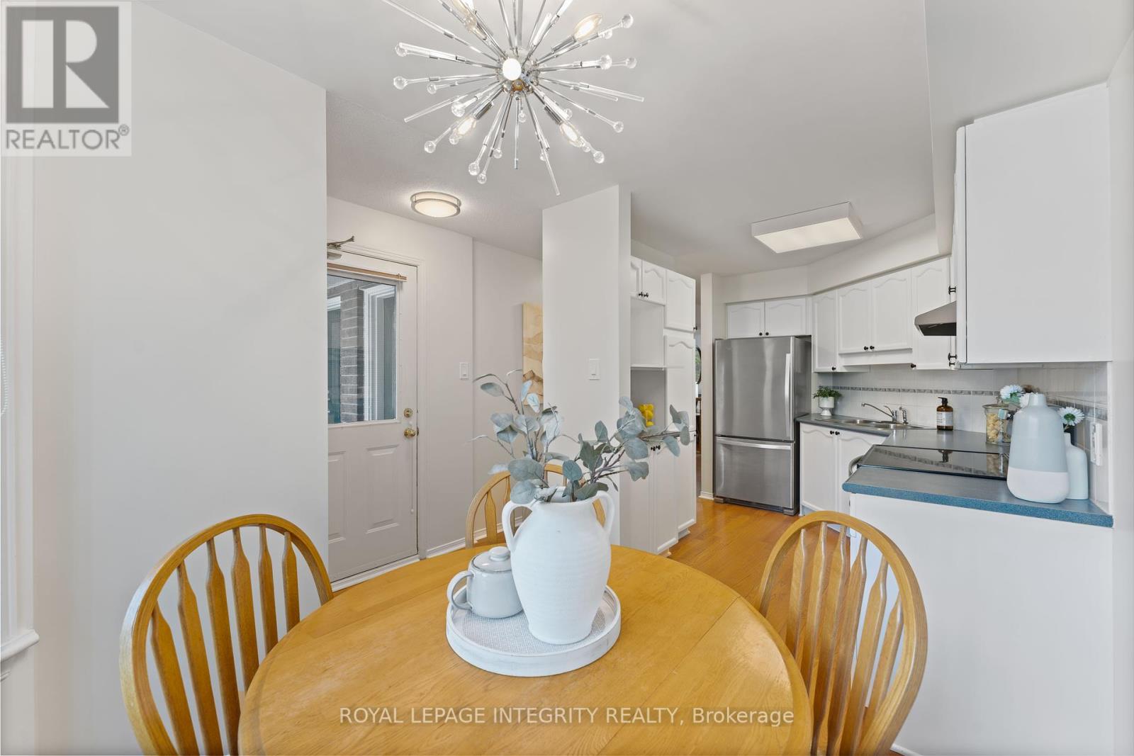 Photo 12 of E 108 Centrepointe Drive, Ottawa ON