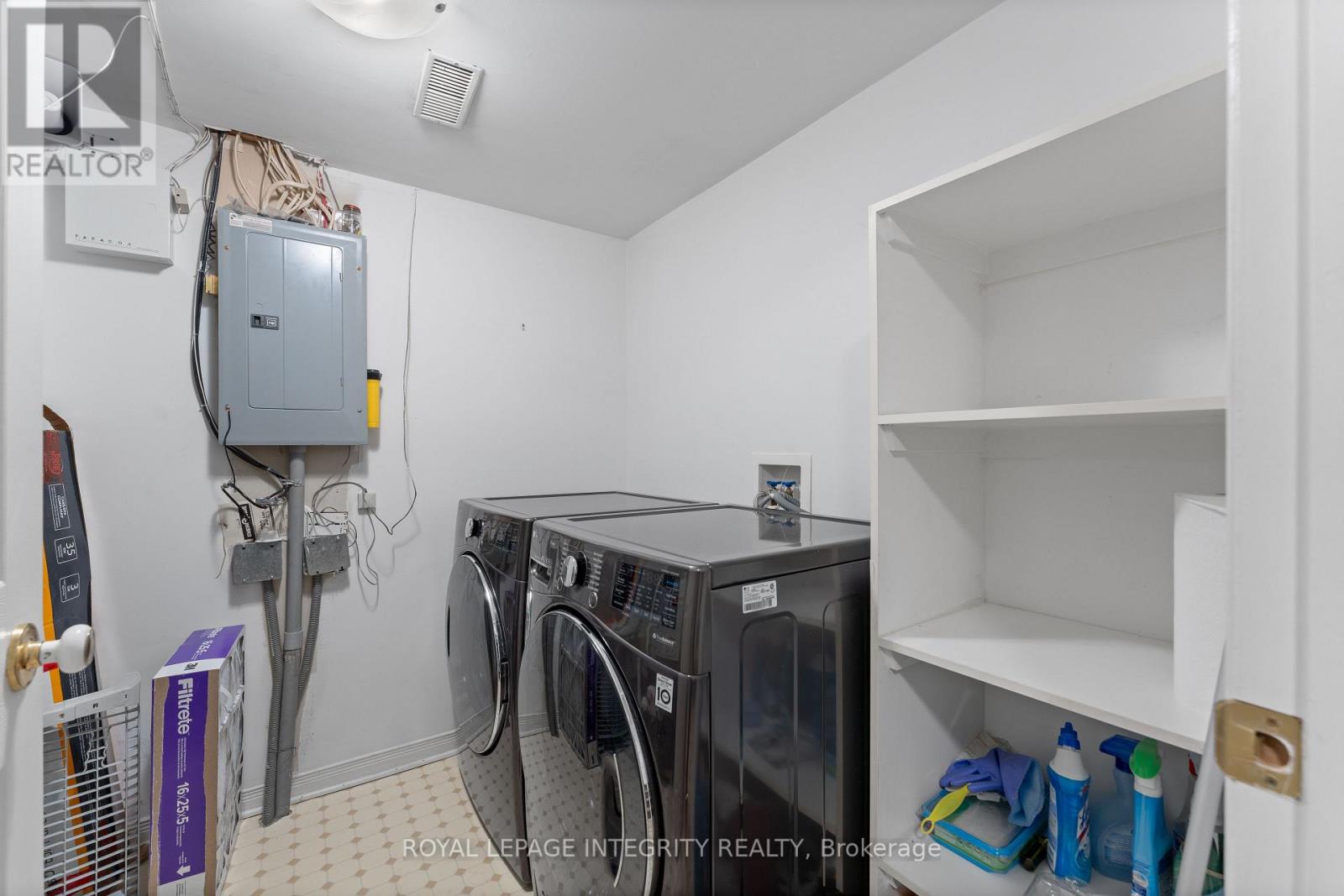 Photo 20 of E 108 Centrepointe Drive, Ottawa ON
