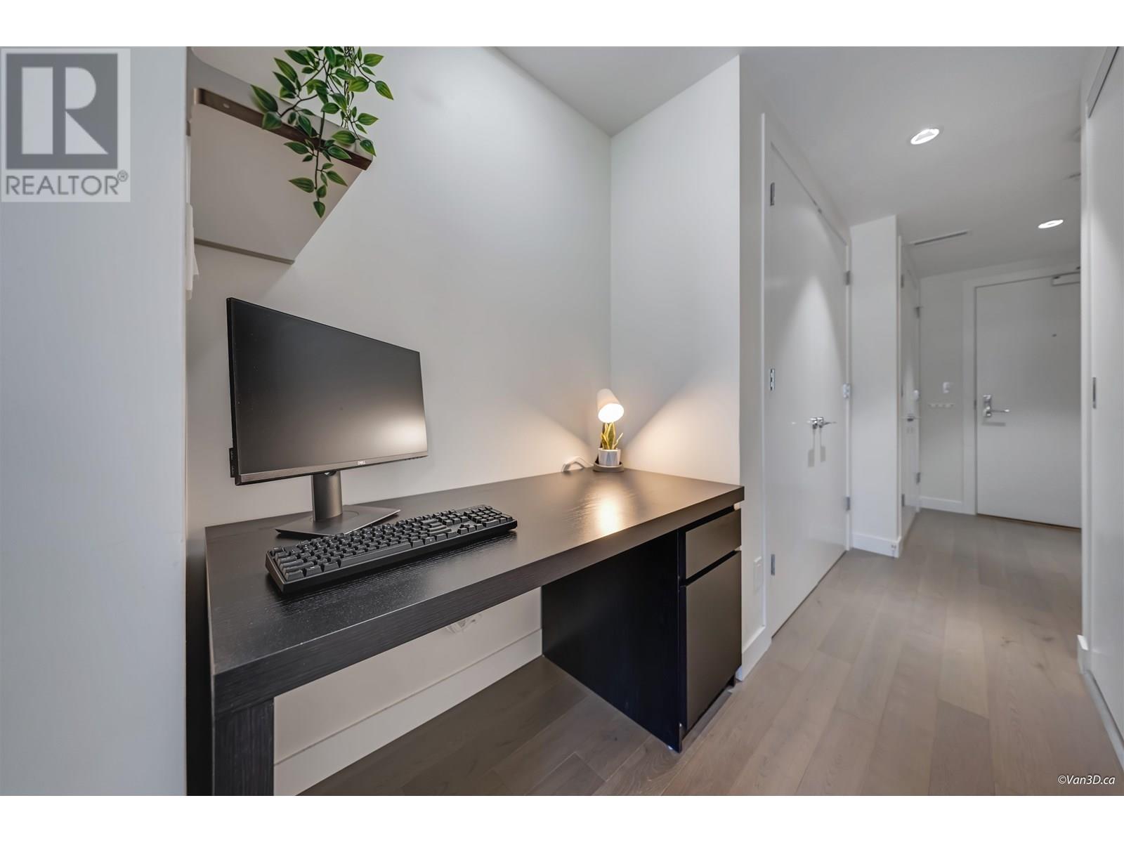 Photo 3 of 209 9060 University Crescent, Burnaby BC