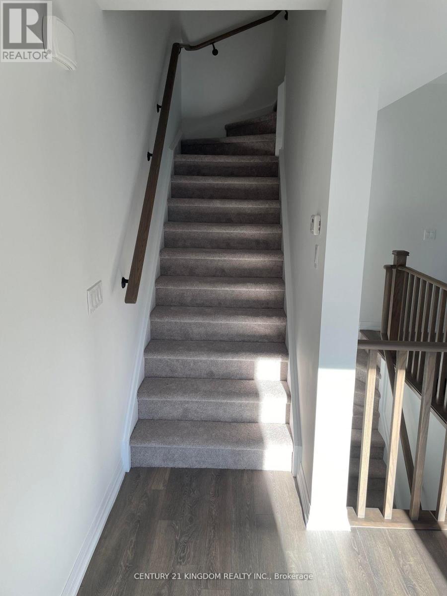 Photo 16 of 408 2635 William Jackson Drive, Pickering ON