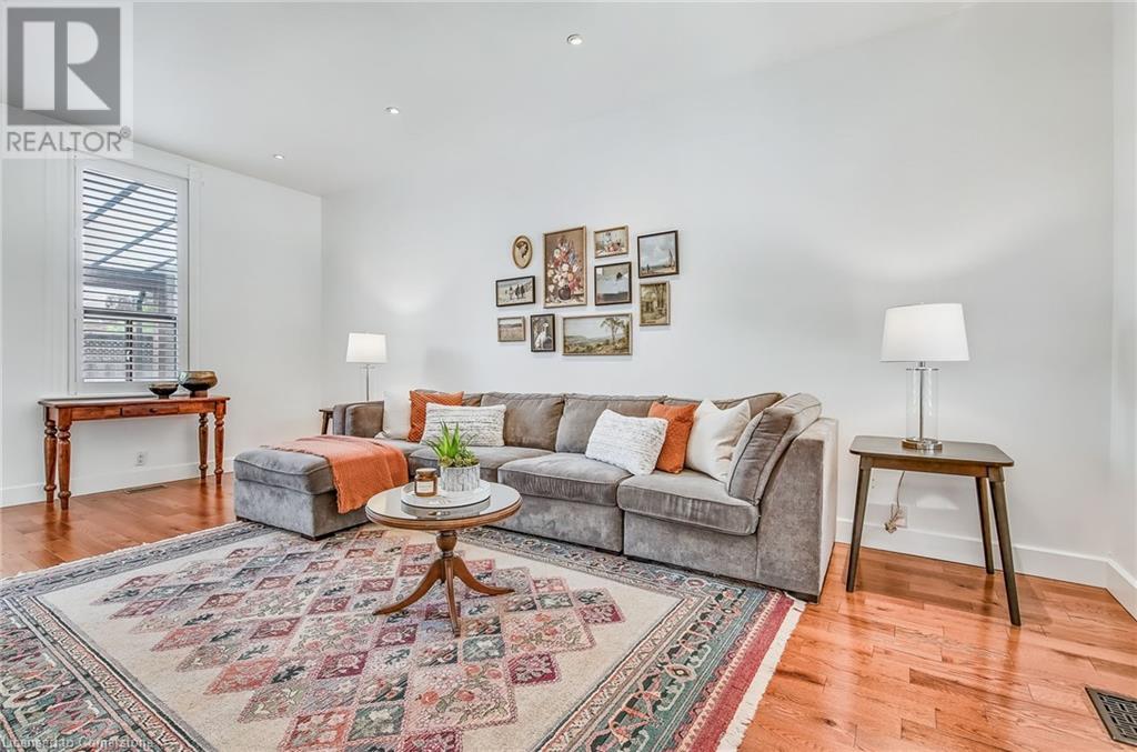 Photo 19 of 53 Murray Street E, Hamilton ON