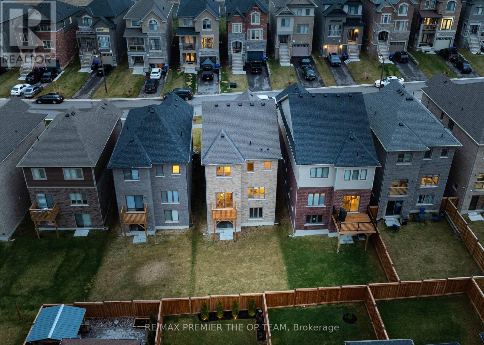 Photo 27 of 53 Janes Crescent, New Tecumseth ON
