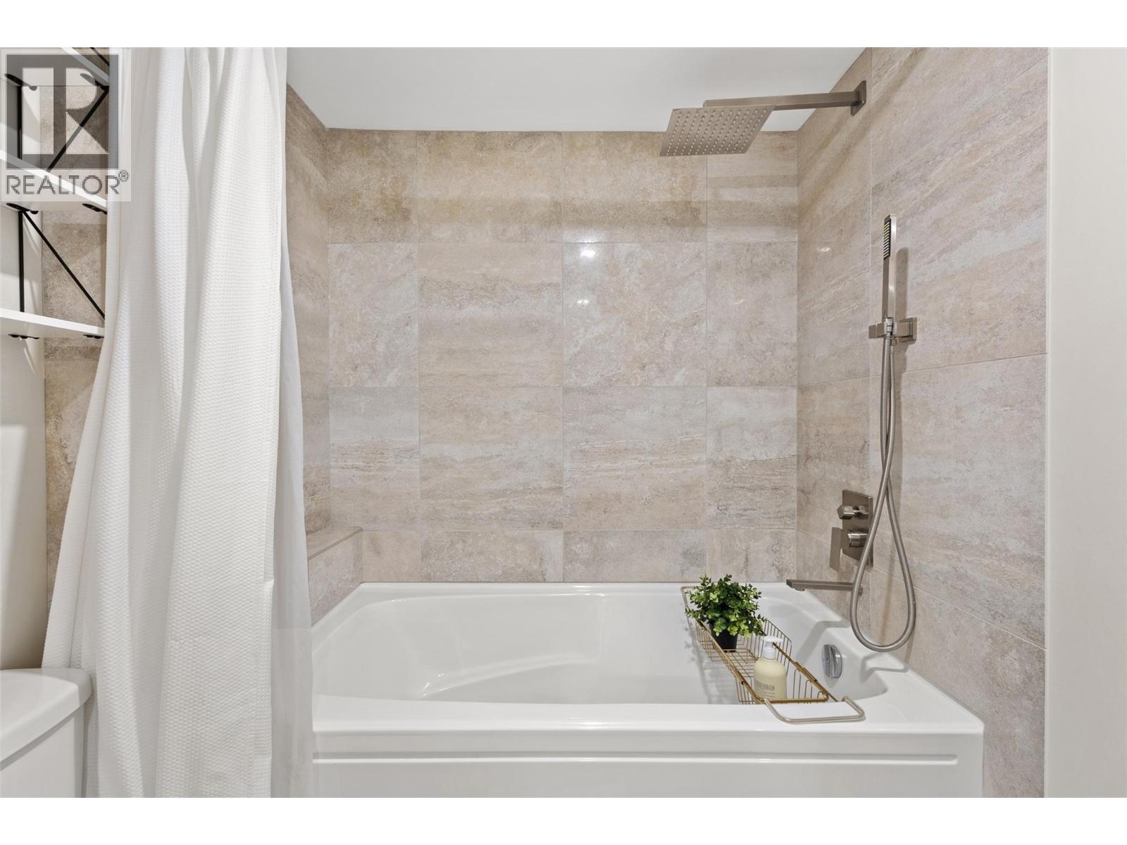  3070 Smith Creek Road, West Kelowna