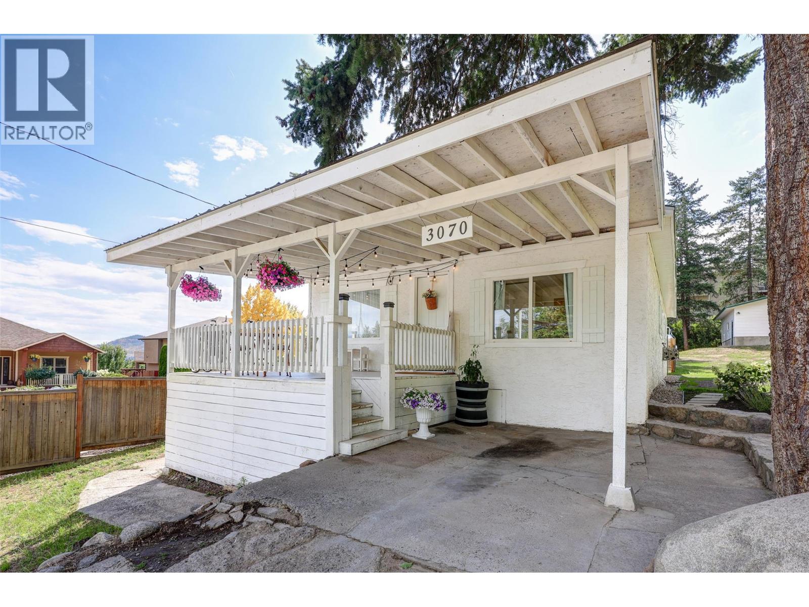  3070 Smith Creek Road, West Kelowna
