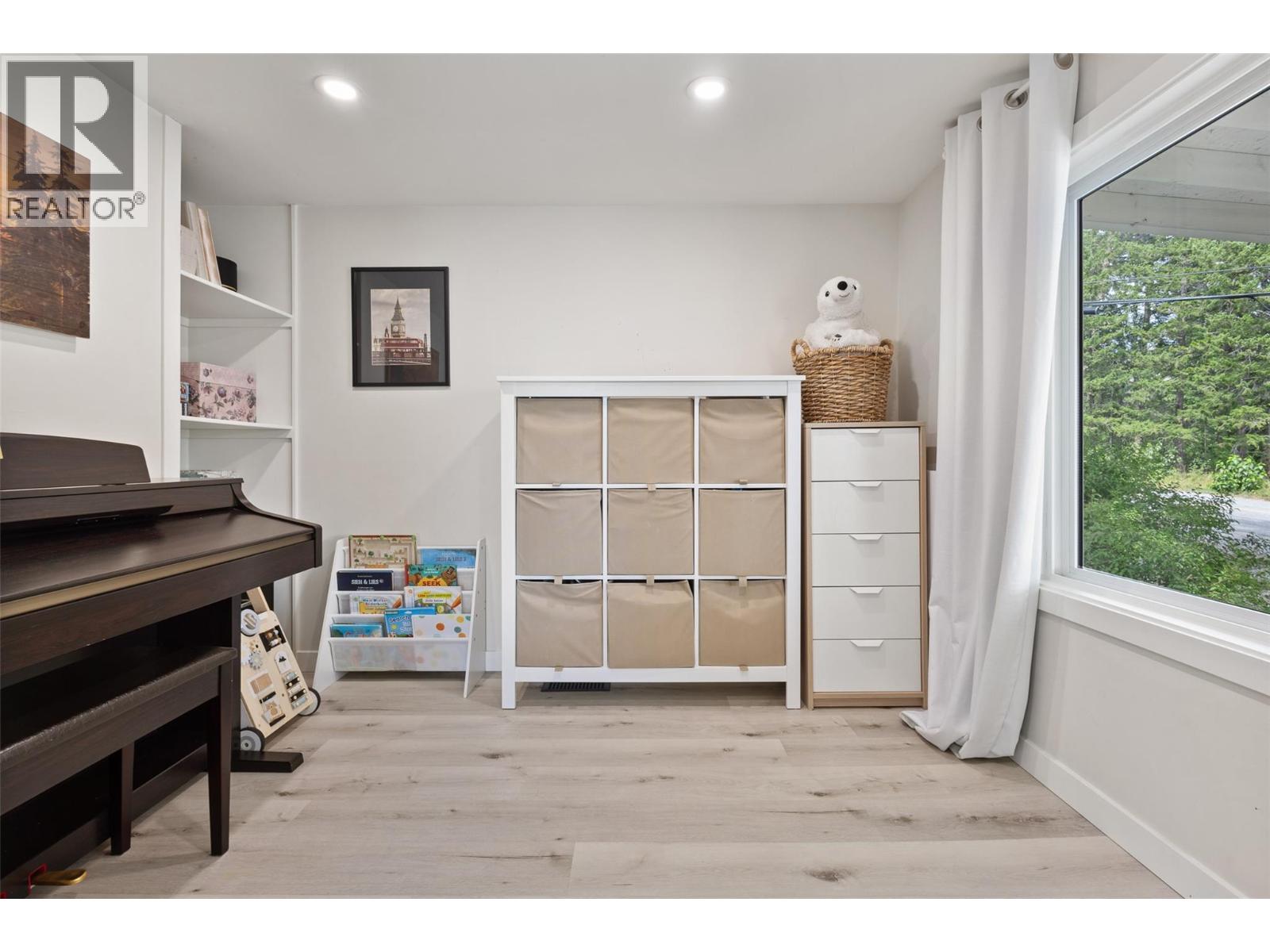  3070 Smith Creek Road, West Kelowna