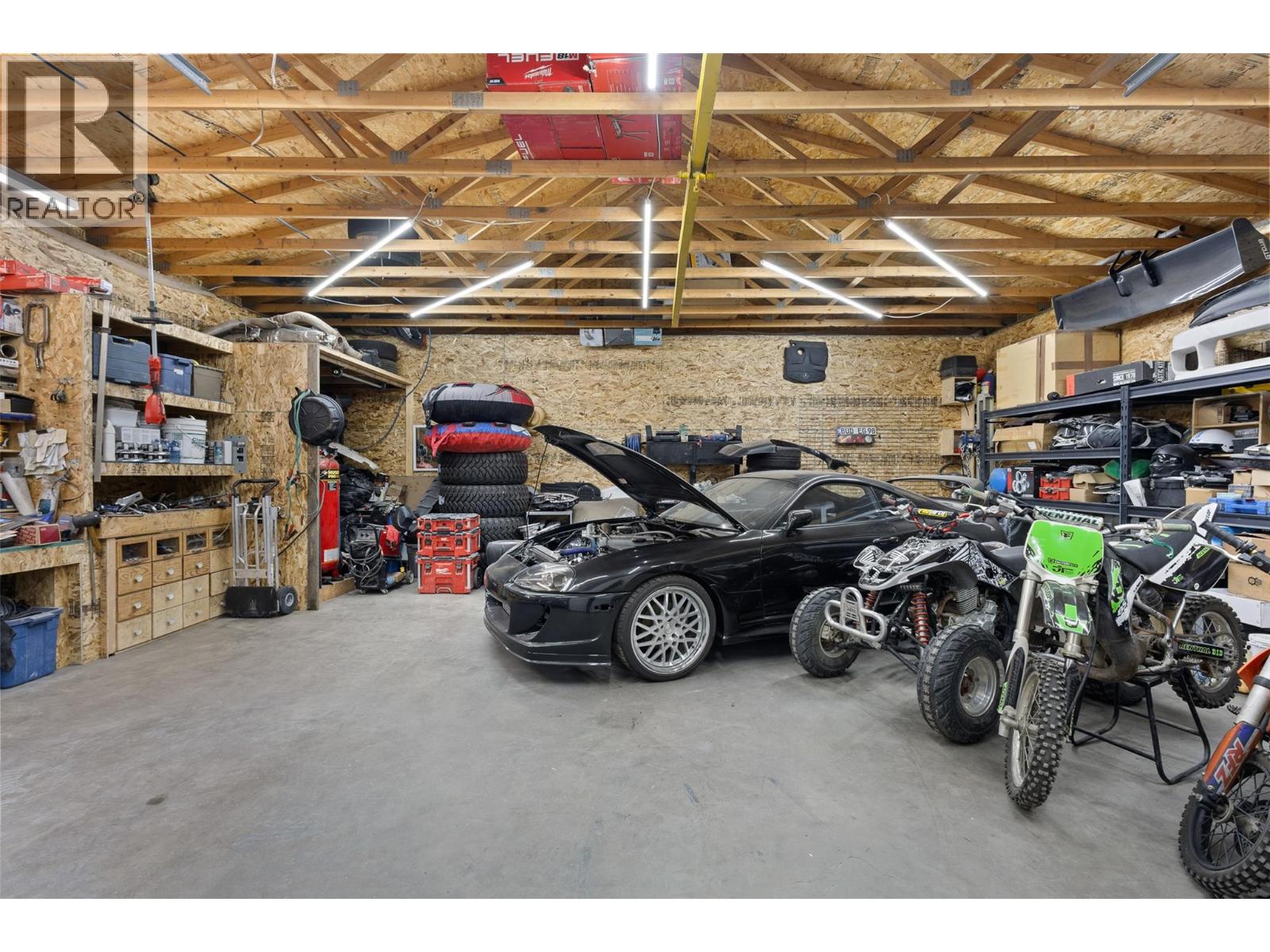  3070 Smith Creek Road, West Kelowna