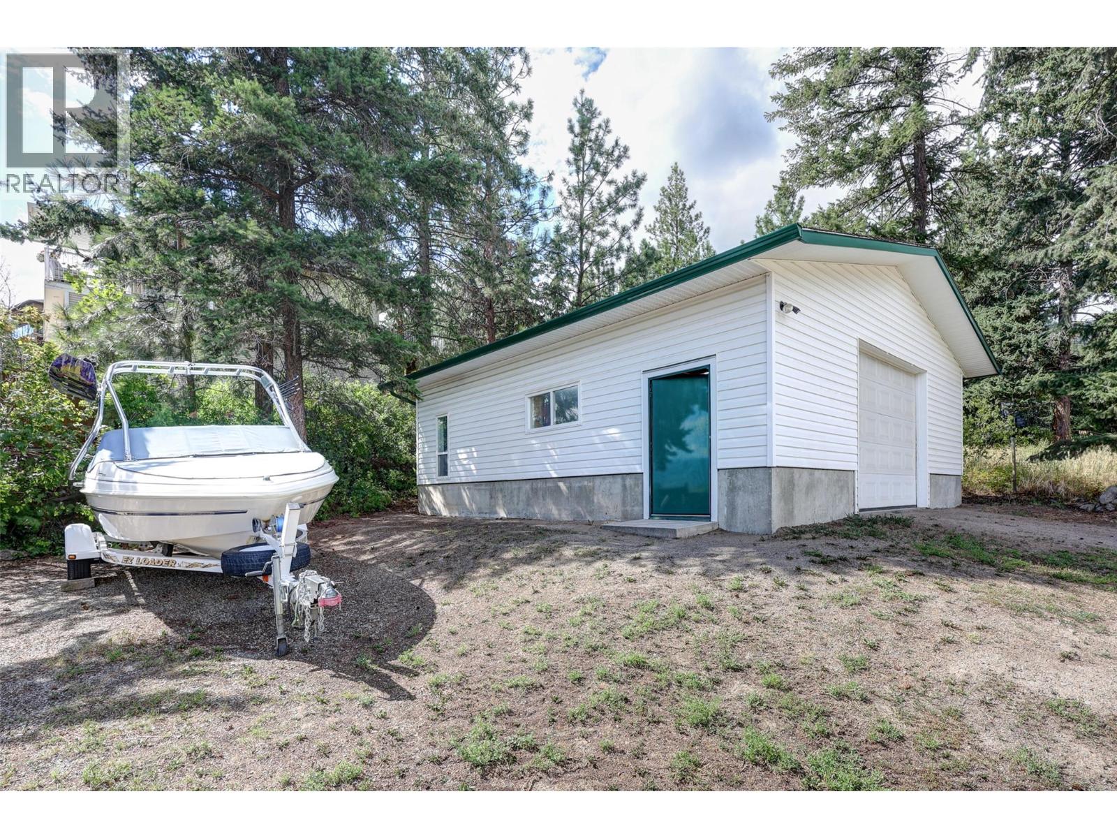  3070 Smith Creek Road, West Kelowna