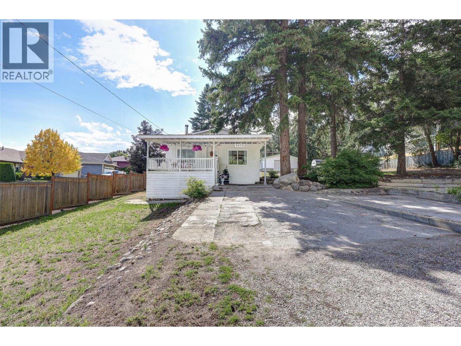  3070 Smith Creek Road, West Kelowna