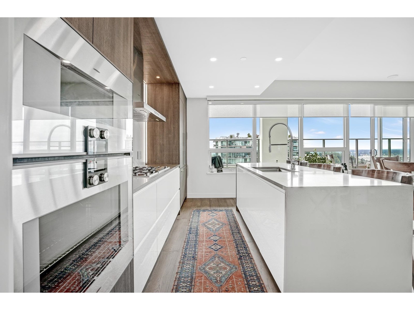 1302 1441 JOHNSTON ROAD, White Rock