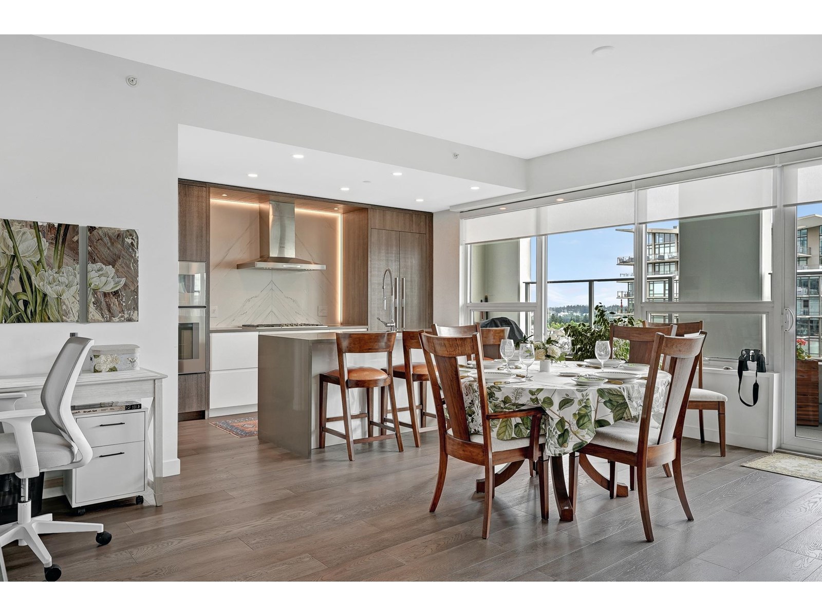 1302 1441 JOHNSTON ROAD, White Rock
