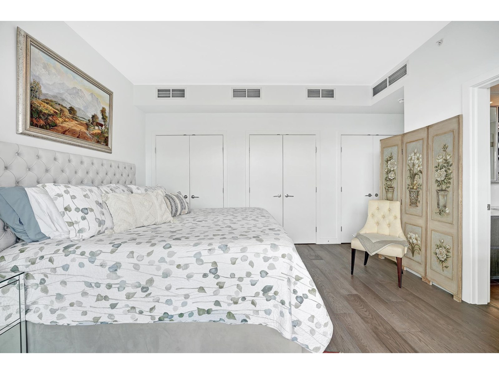 1302 1441 JOHNSTON ROAD, White Rock