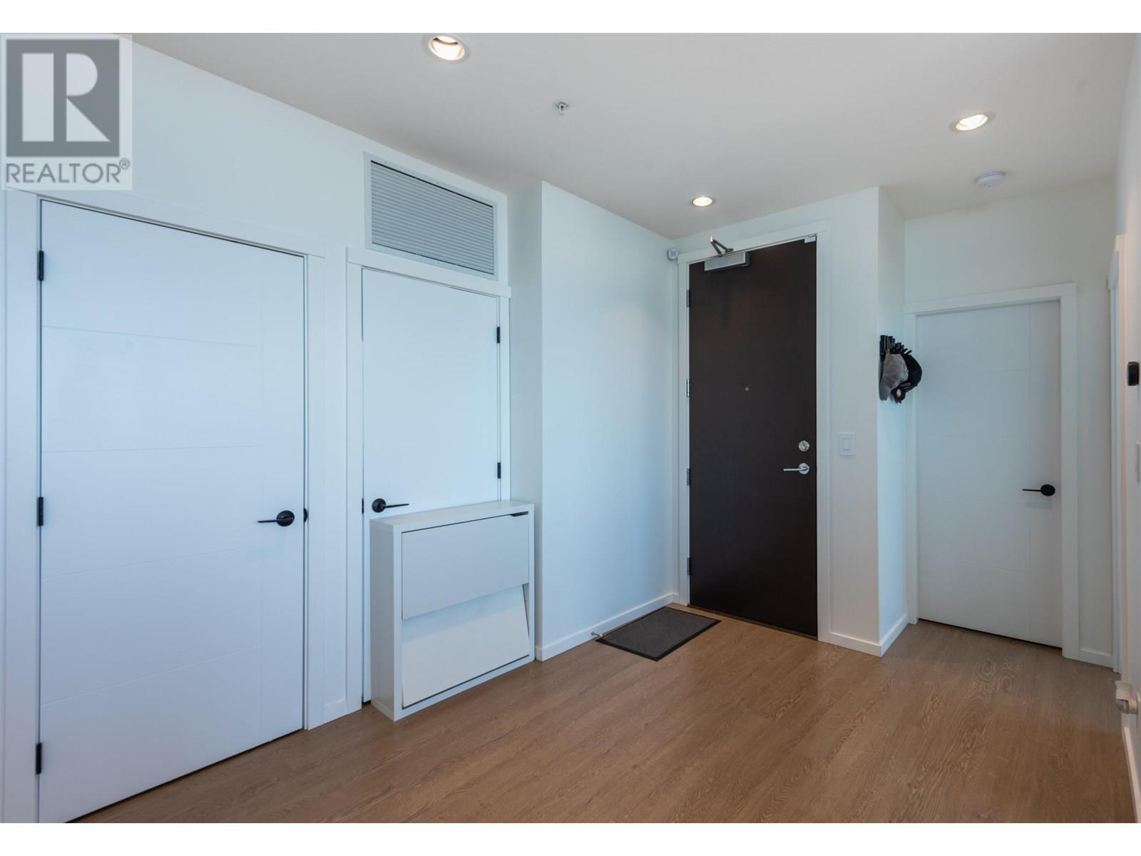 3805 6700 DUNBLANE AVENUE, Burnaby