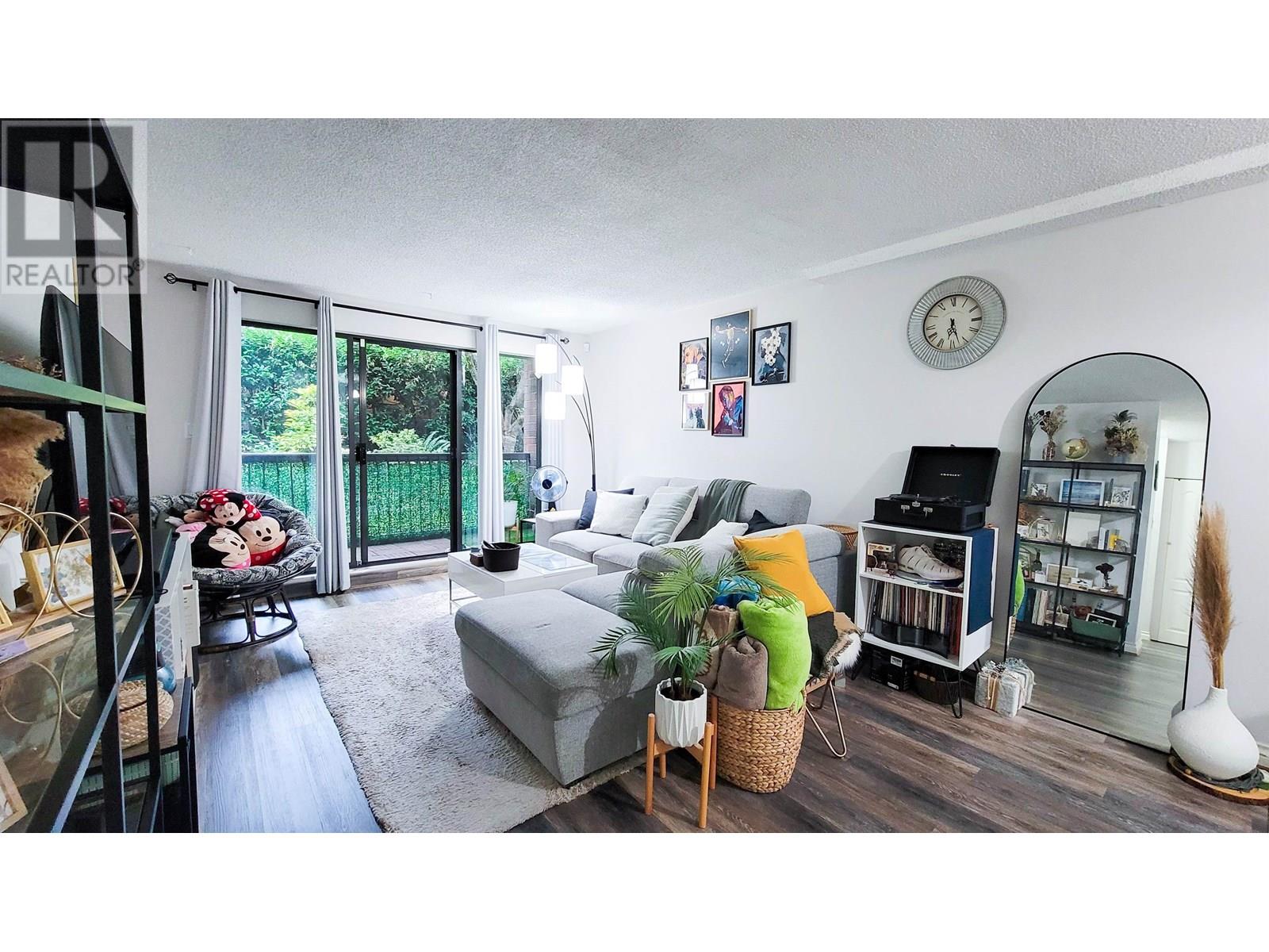 Photo 23 of 107 620 Eighth Avenue, New Westminster BC