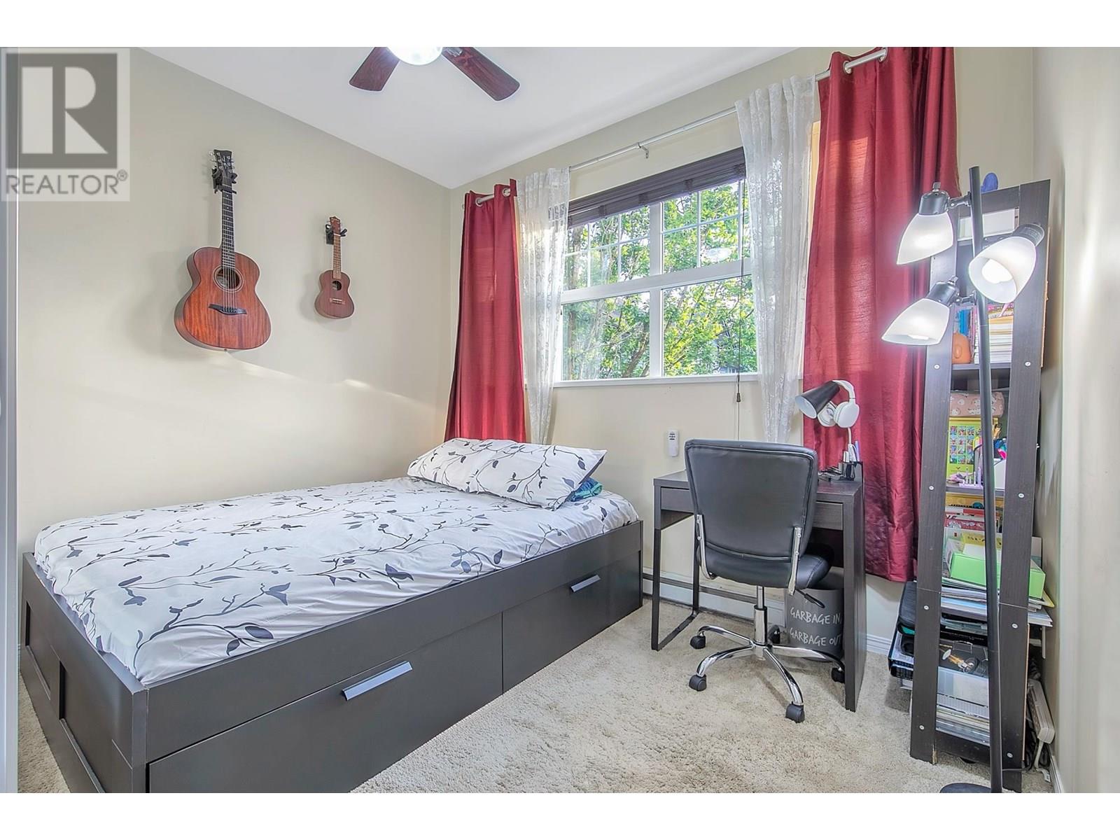 Photo 18 of 202 83 Star Crescent, New Westminster BC
