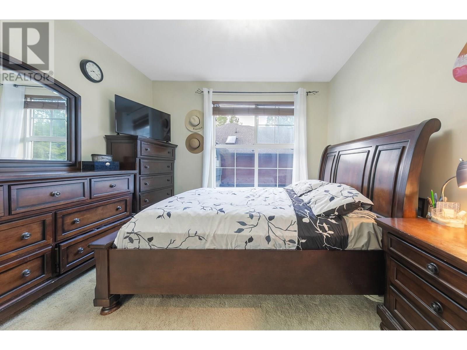 Photo 14 of 202 83 Star Crescent, New Westminster BC