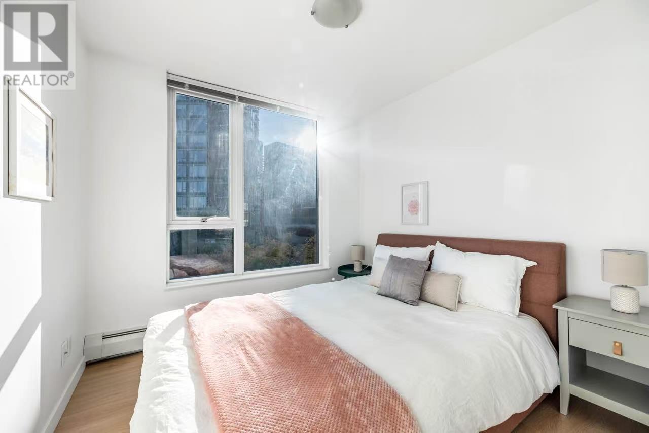 Photo 9 of 518 618 Abbott Street, Vancouver BC