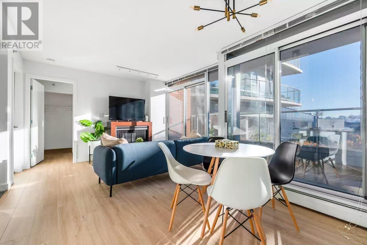 Photo 12 of 518 618 Abbott Street, Vancouver BC