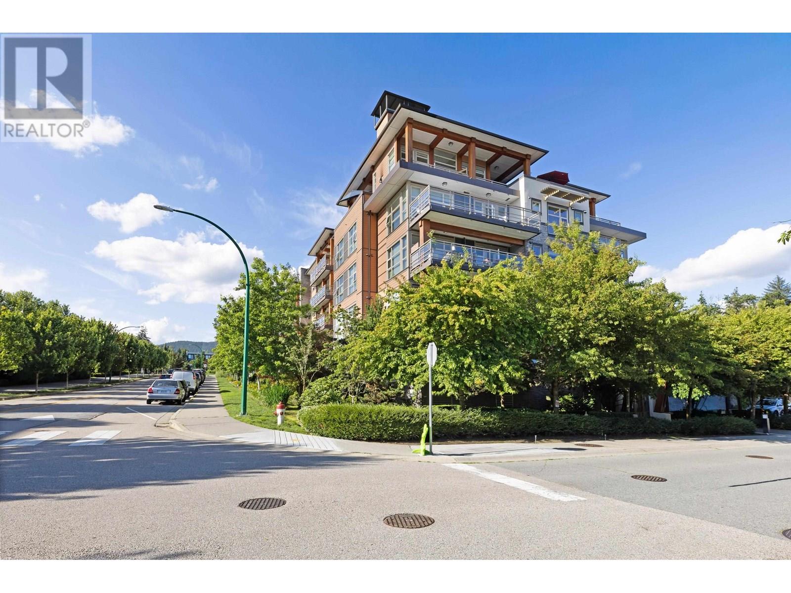 Photo 14 of 305 3602 Aldercrest Drive, North Vancouver BC