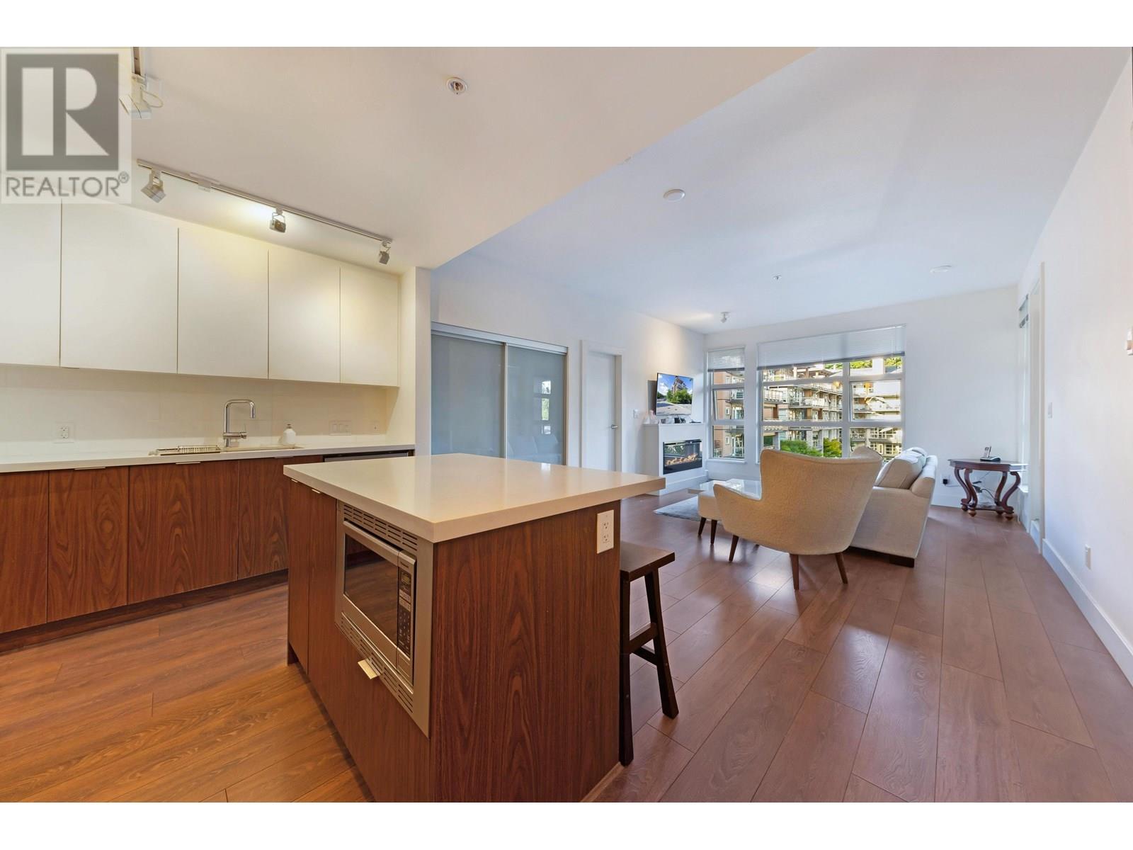 Photo 9 of 305 3602 Aldercrest Drive, North Vancouver BC