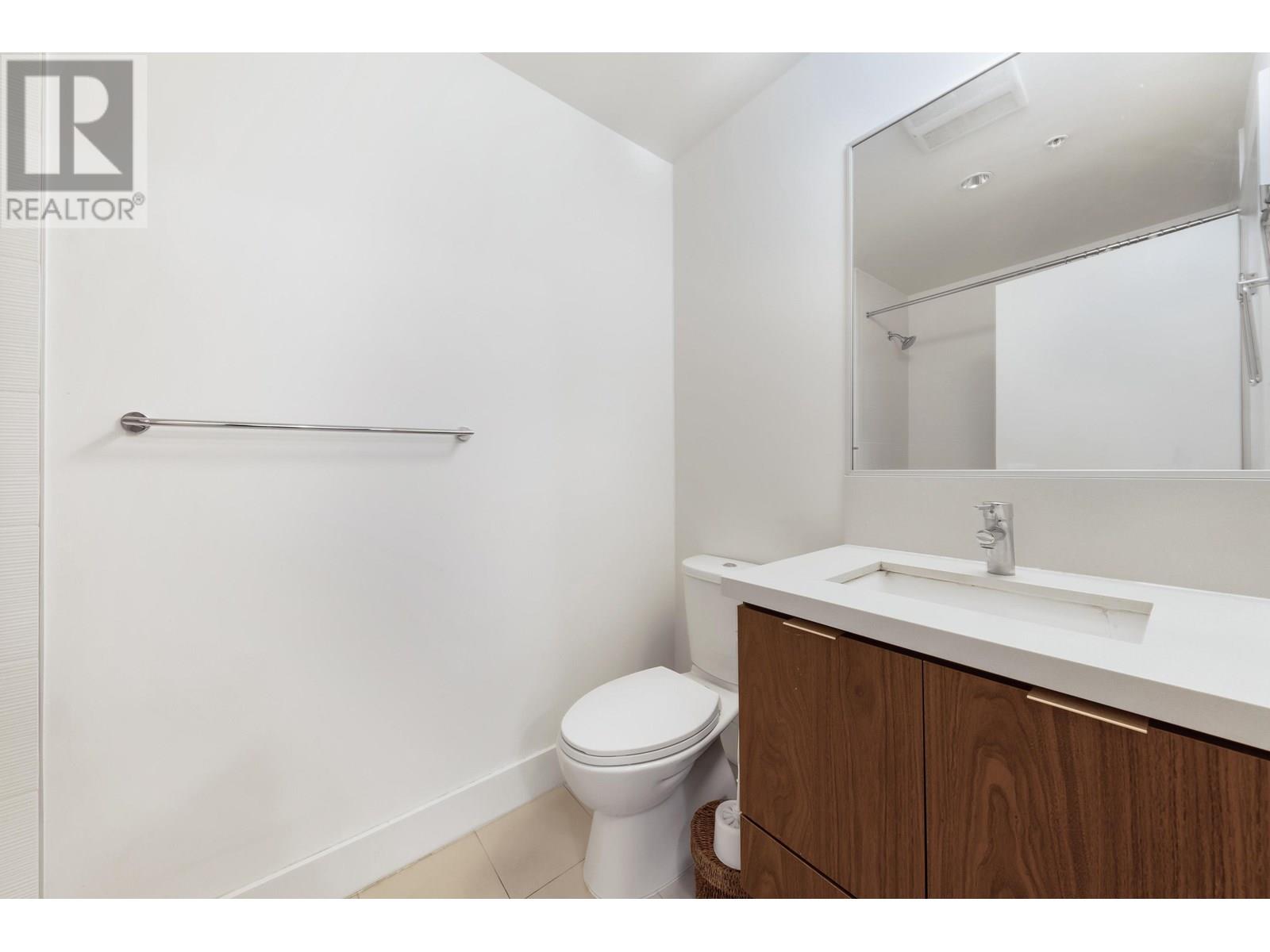 Photo 11 of 305 3602 Aldercrest Drive, North Vancouver BC
