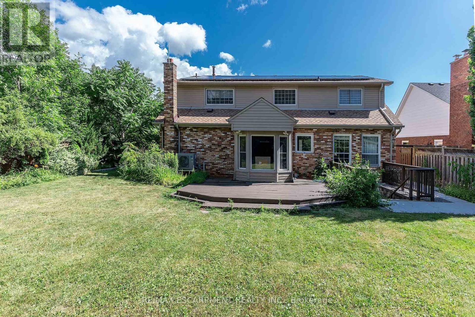 Photo 16 of 436 Goodram Drive, Burlington ON