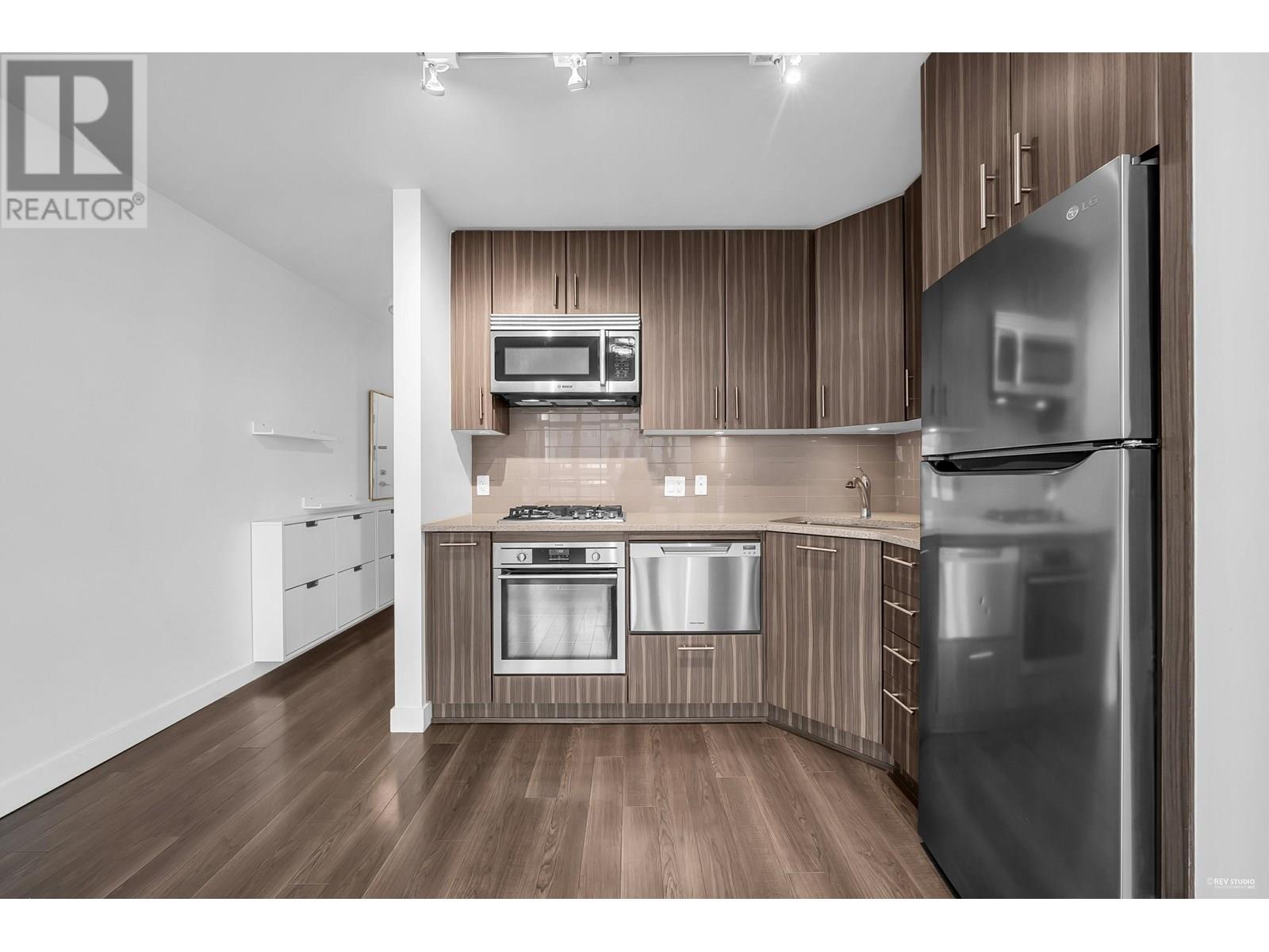 Photo 5 of 508 608 Belmont Street, New Westminster BC