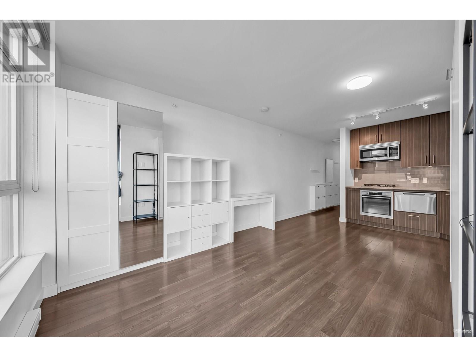 Photo 8 of 508 608 Belmont Street, New Westminster BC
