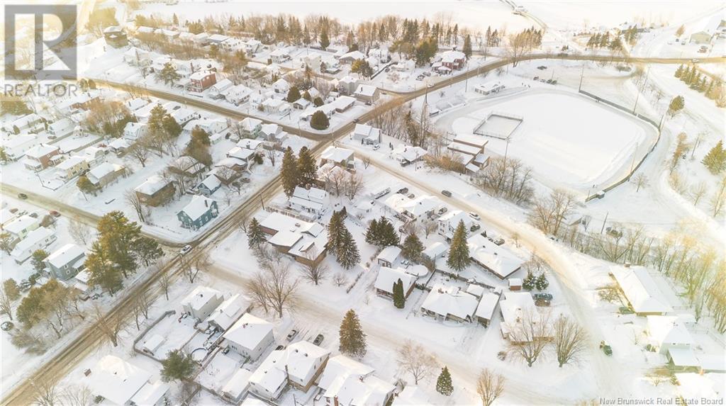 Photo 38 of 70 Ordonnance Avenue, Edmundston NB